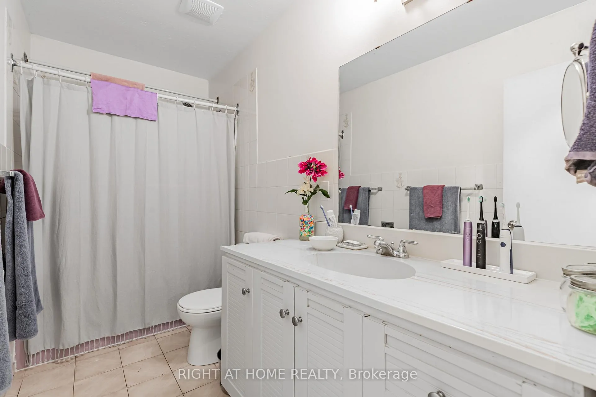 Photo 17 of 333 Bain Avenue, Toronto, Blake-Jones — HOMEH