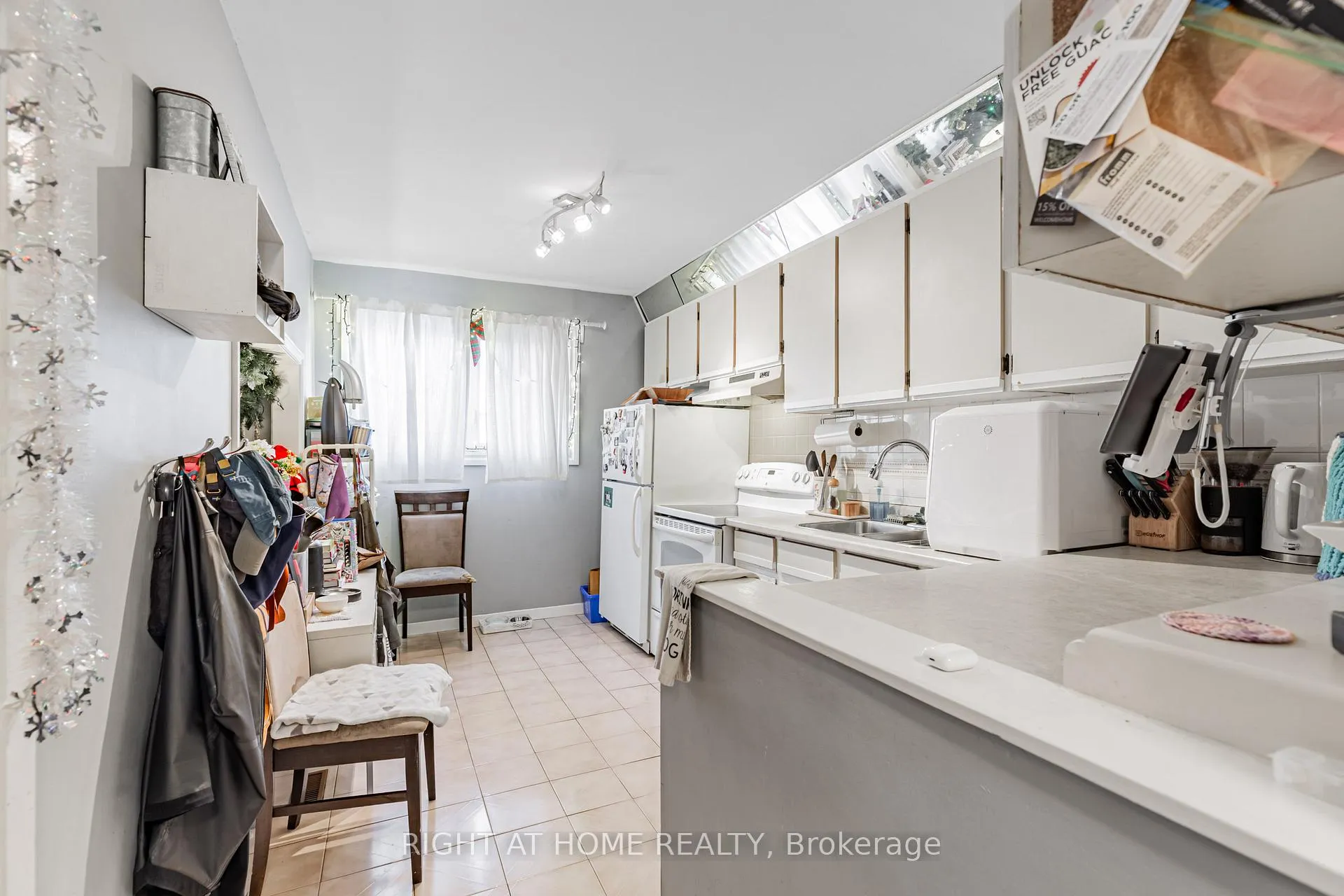 Photo 21 of 333 Bain Avenue, Toronto, Blake-Jones — HOMEH