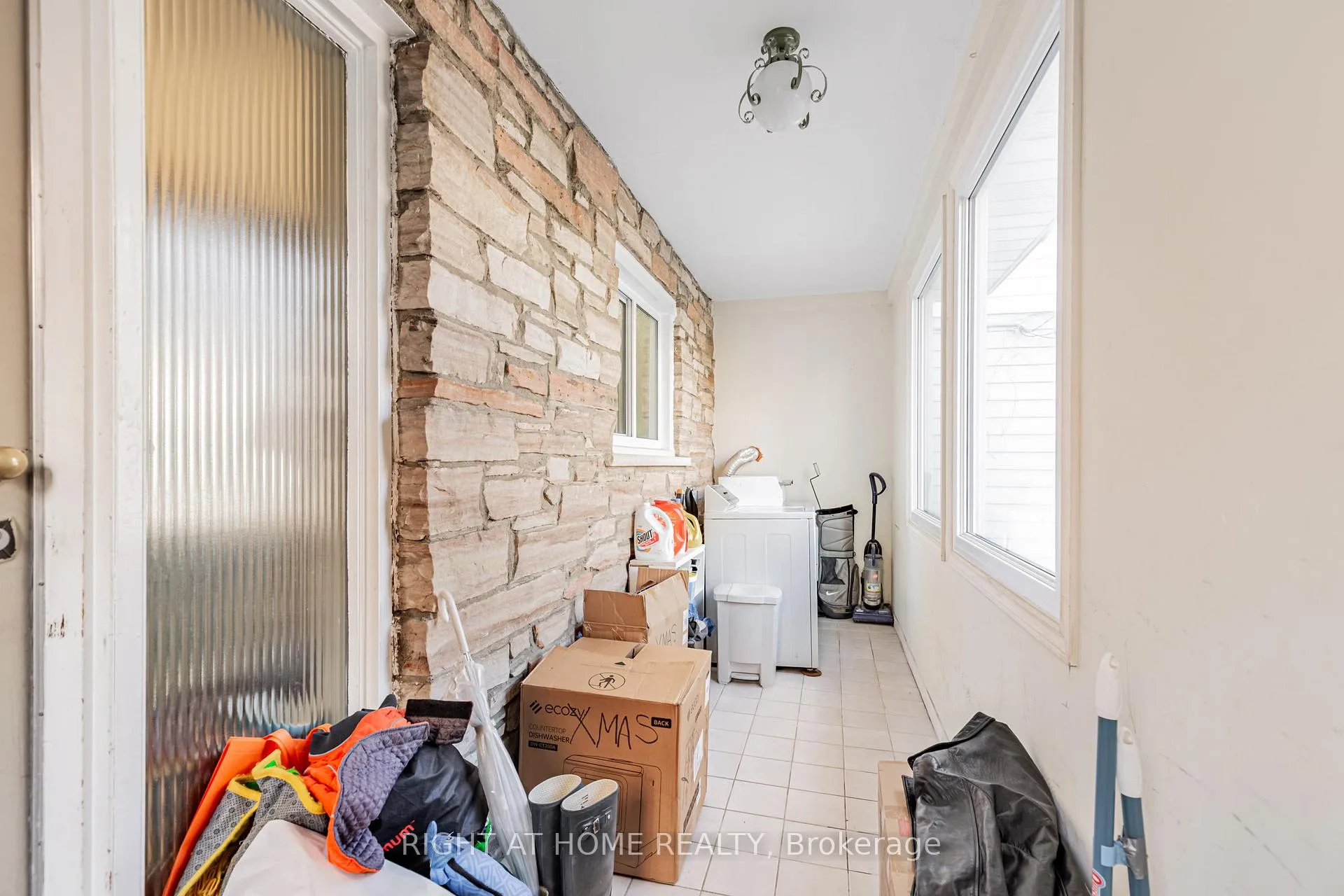 Photo 28 of 333 Bain Avenue, Toronto, Blake-Jones — HOMEH