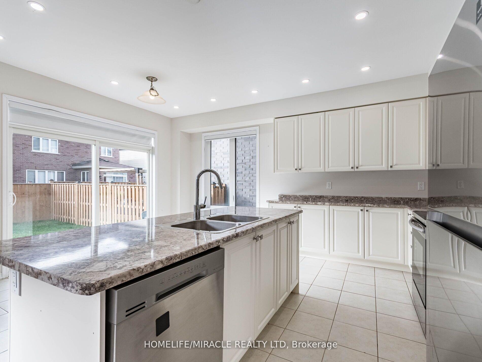 Photo 10 of 25 Doreen Drive, Thorold, Hurricane/Merrittville — HOMEH
