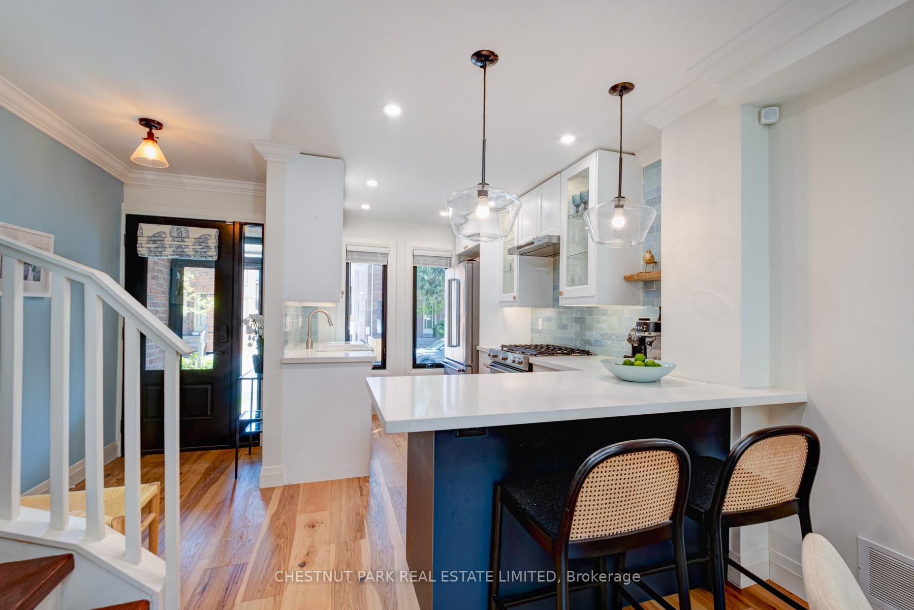 Photo 7 of 94 Wychcrest Avenue, Toronto, Wychwood — HOMEH