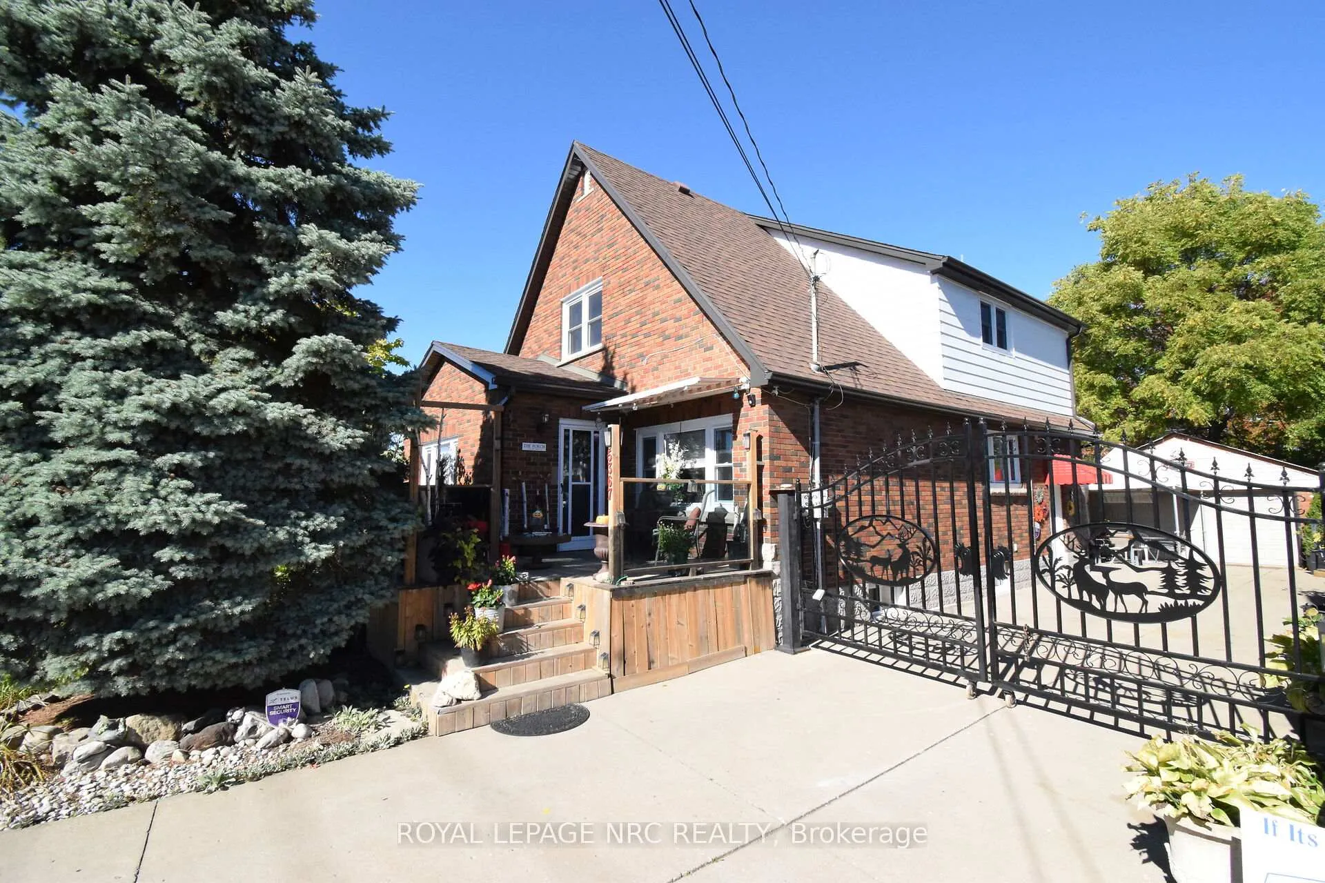 Front of 5367 Kitchener Street