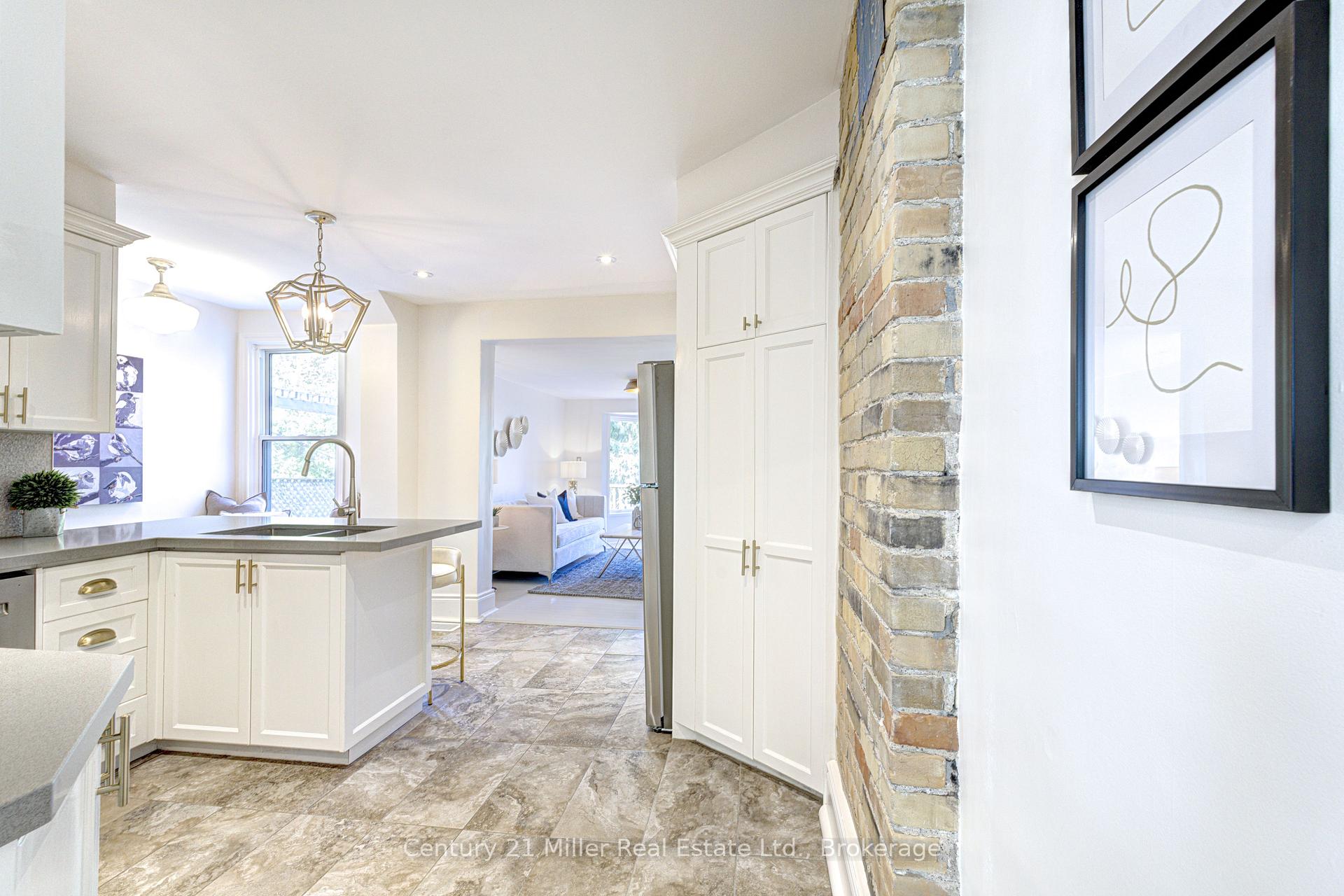 Photo 10 of 82 Withrow Avenue, Toronto, North Riverdale — HOMEH