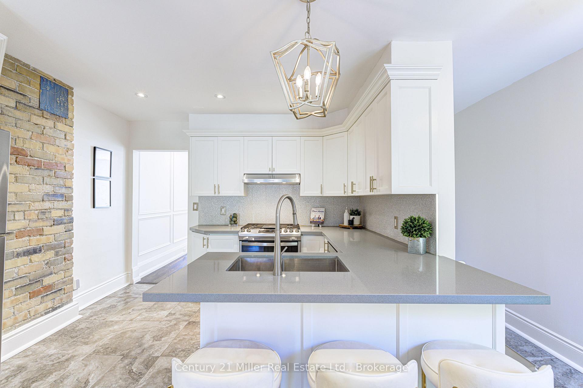 Photo 13 of 82 Withrow Avenue, Toronto, North Riverdale — HOMEH