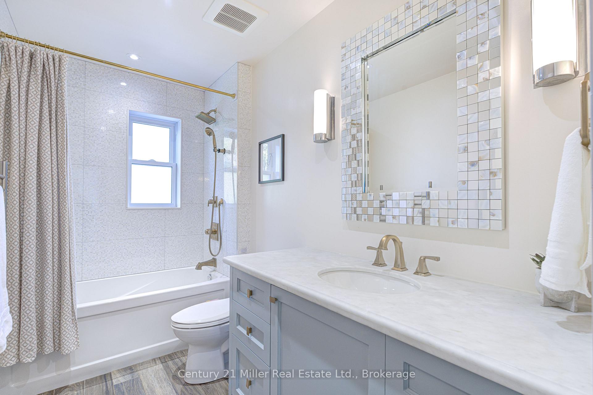Photo 30 of 82 Withrow Avenue, Toronto, North Riverdale — HOMEH