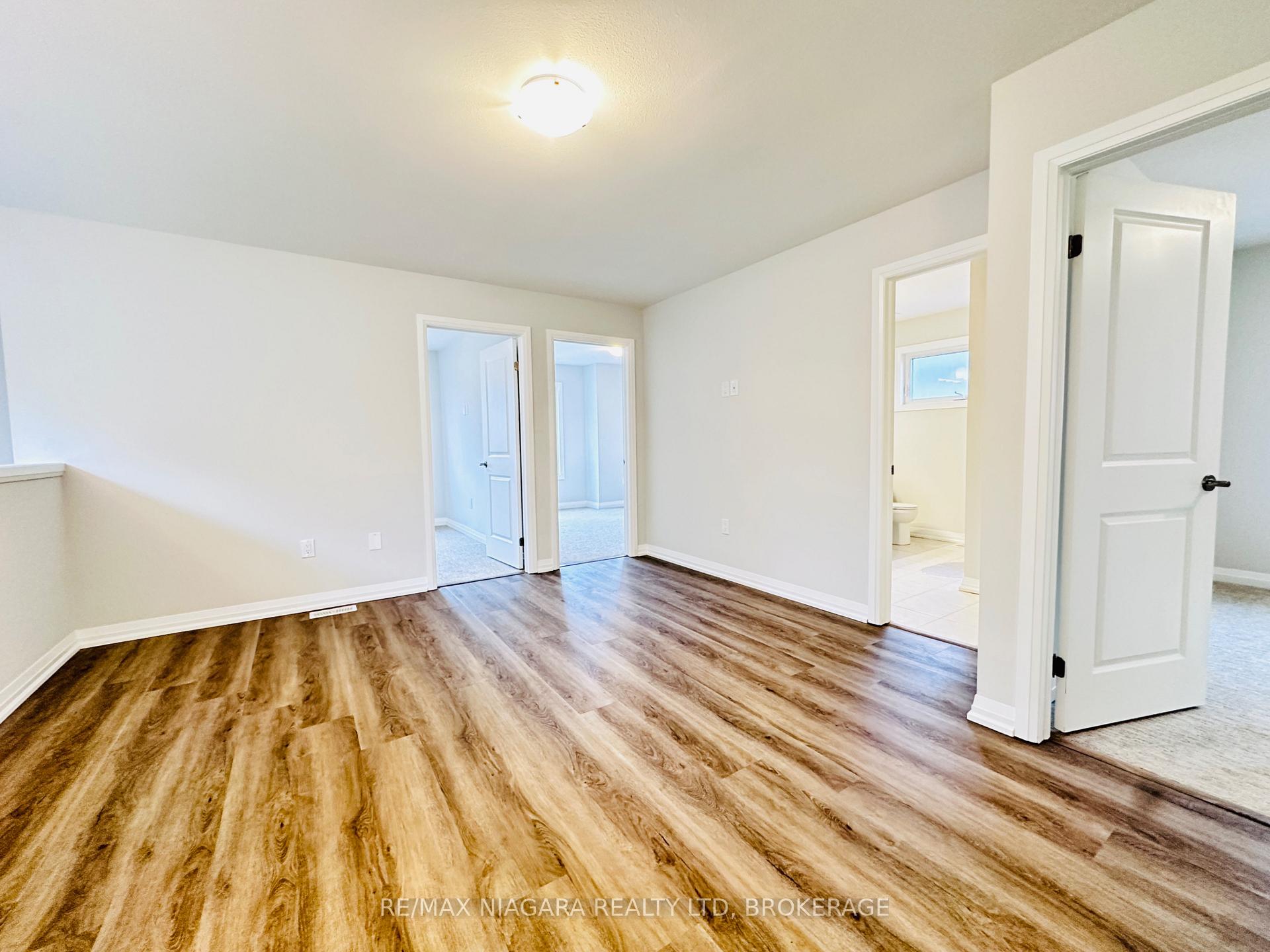 Photo 20 of 72 Bur Oak Drive, Thorold, Confederation Heights — HOMEH