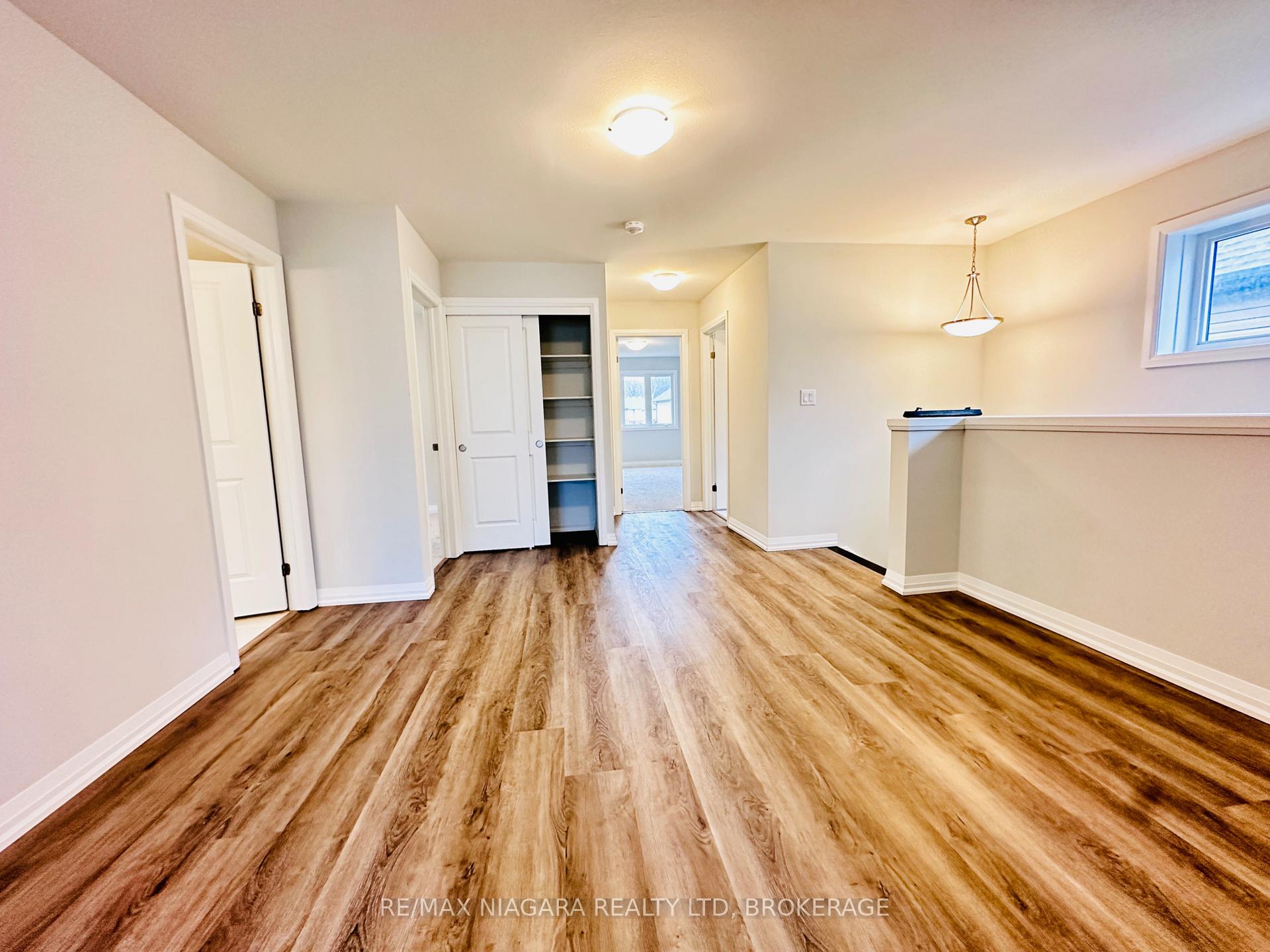 Photo 25 of 72 Bur Oak Drive, Thorold, Confederation Heights — HOMEH