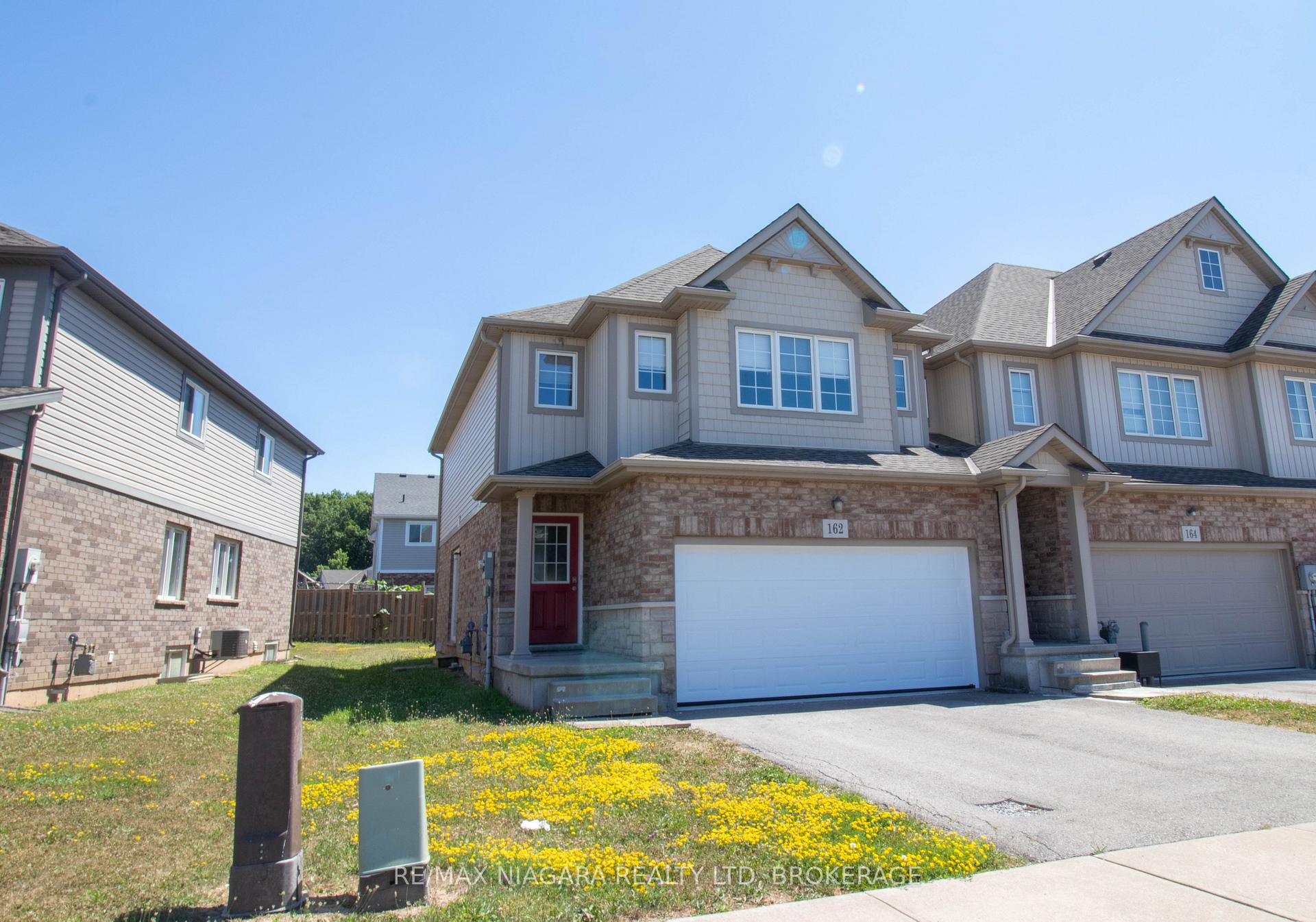 Photo 1 of 162 Winterberry Boulevard, Thorold, Confederation Heights — HOMEH