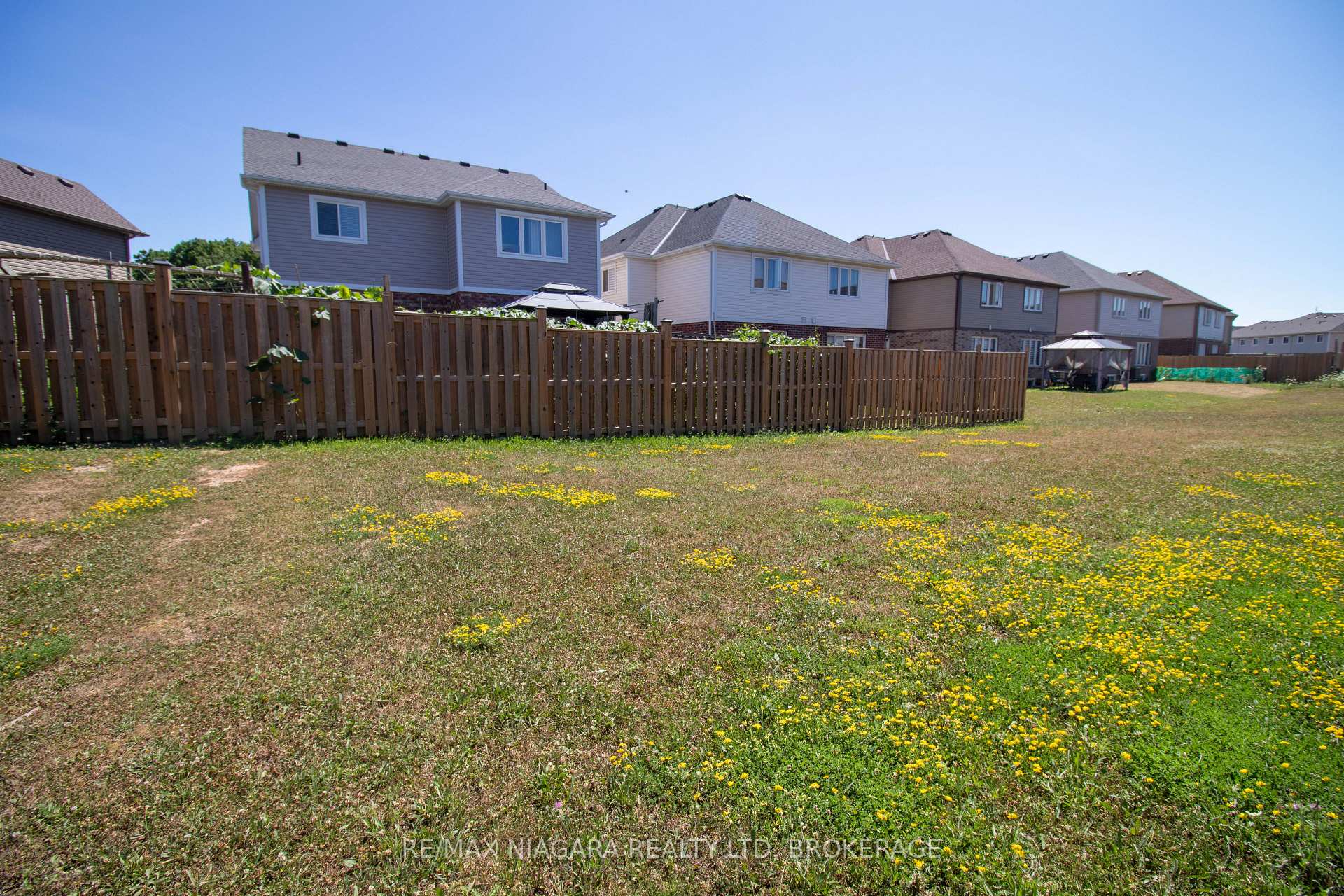 Photo 33 of 162 Winterberry Boulevard, Thorold, Confederation Heights — HOMEH