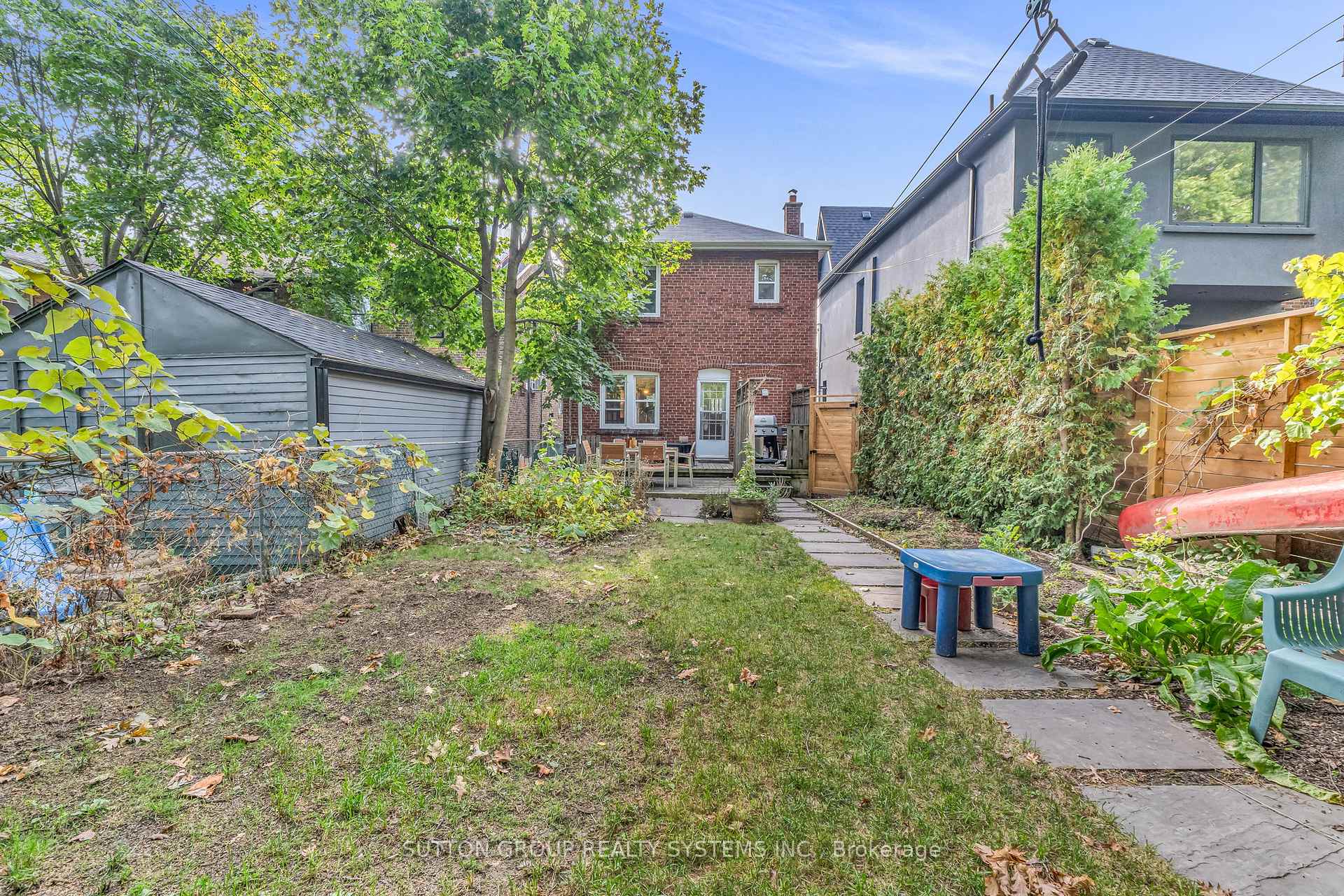 Photo 12 of 197 Arlington Avenue, Toronto, Humewood-Cedarvale — HOMEH