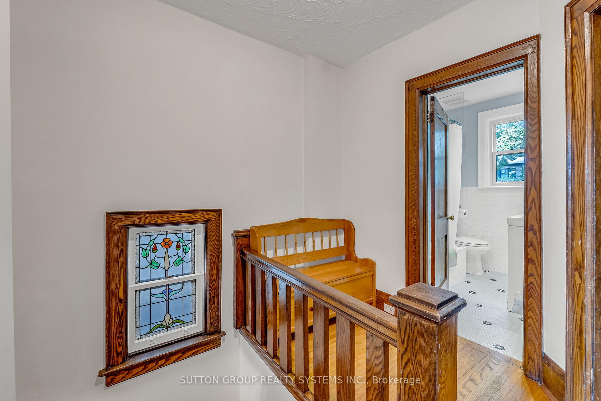 Photo 23 of 197 Arlington Avenue, Toronto, Humewood-Cedarvale — HOMEH