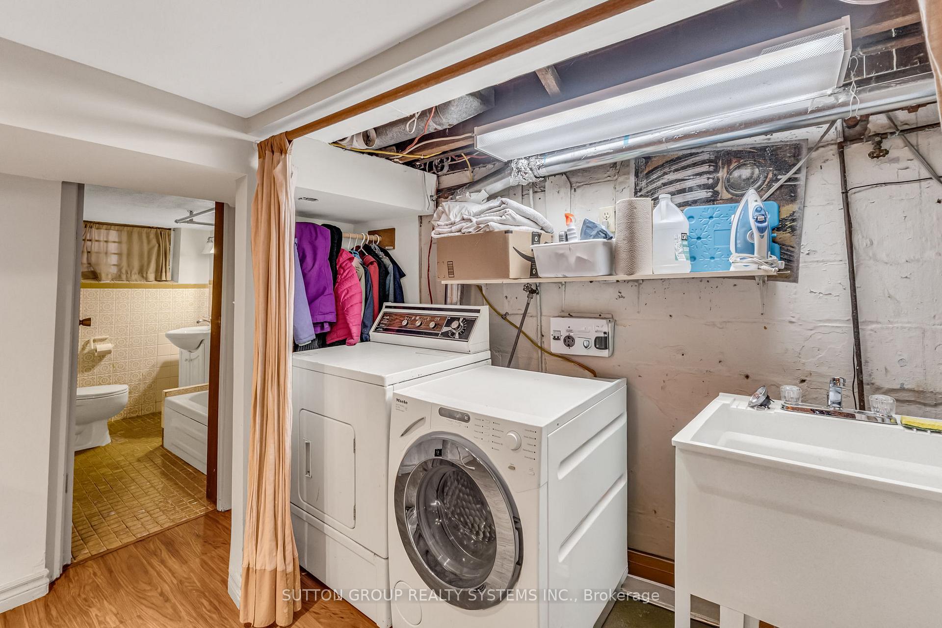 Photo 38 of 197 Arlington Avenue, Toronto, Humewood-Cedarvale — HOMEH