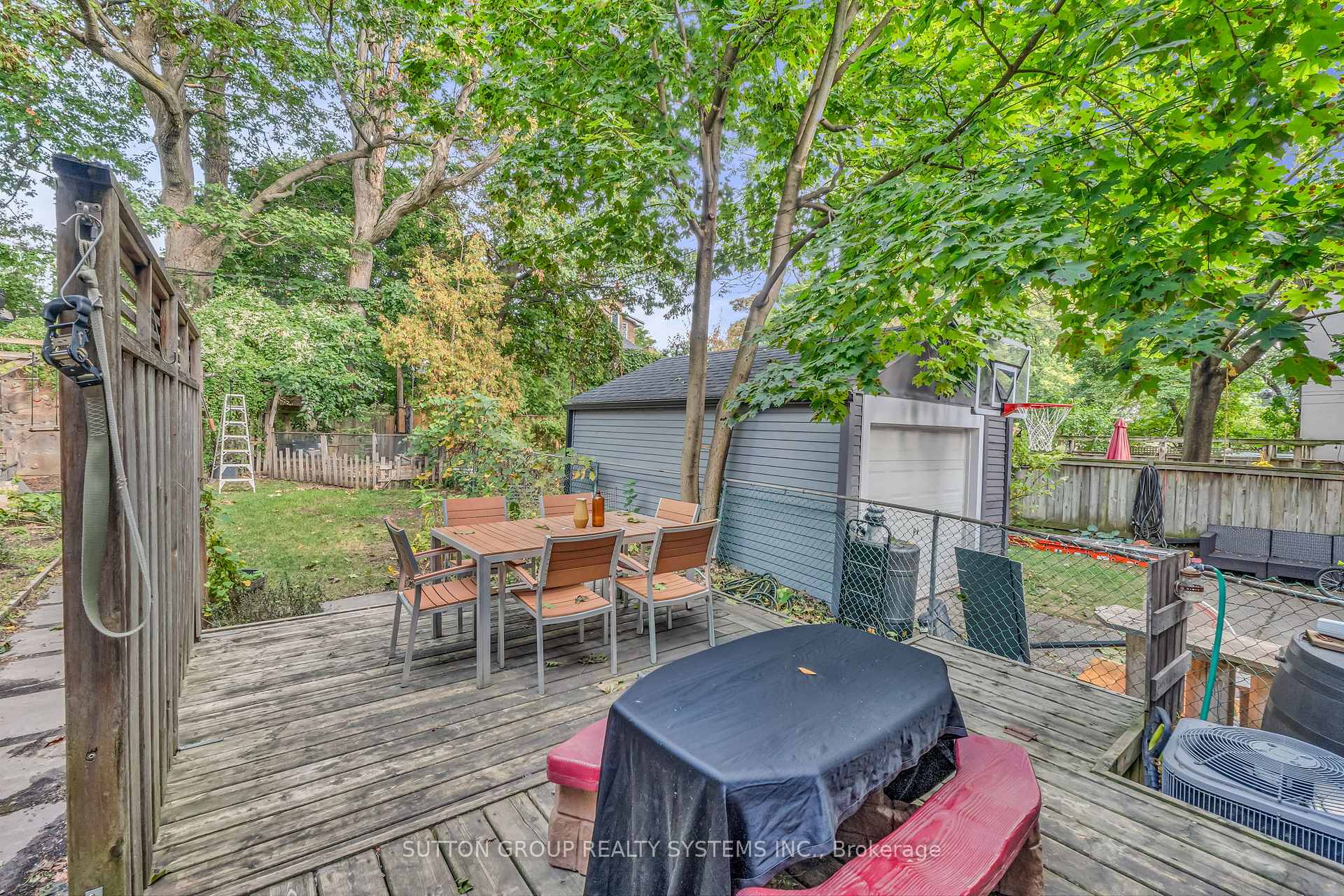 Photo 42 of 197 Arlington Avenue, Toronto, Humewood-Cedarvale — HOMEH