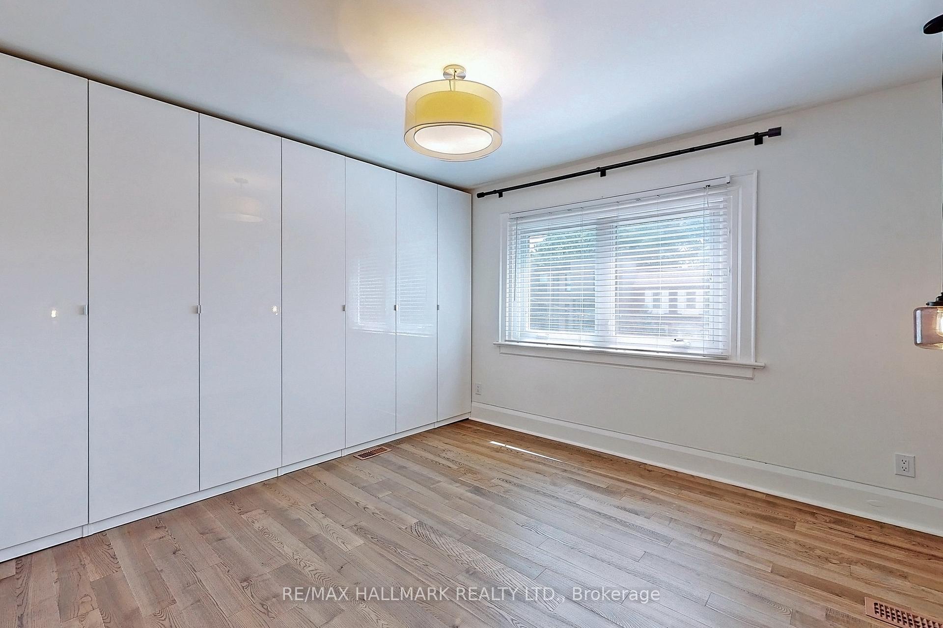 Photo 5 of 330 Soudan Avenue, Toronto, Mount Pleasant East — HOMEH