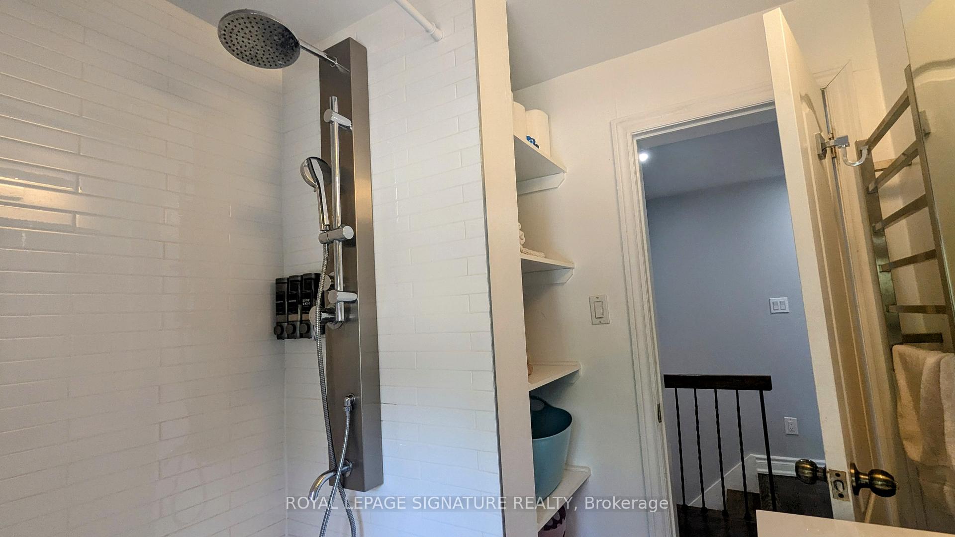Photo 26 of 23 Lorindale Avenue, Toronto, Lawrence Park North — HOMEH