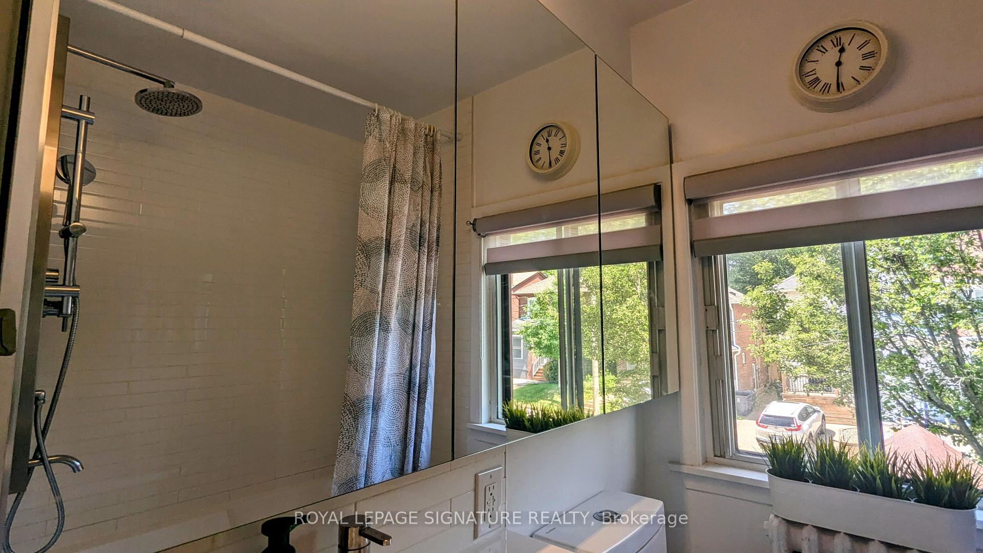 Photo 27 of 23 Lorindale Avenue, Toronto, Lawrence Park North — HOMEH