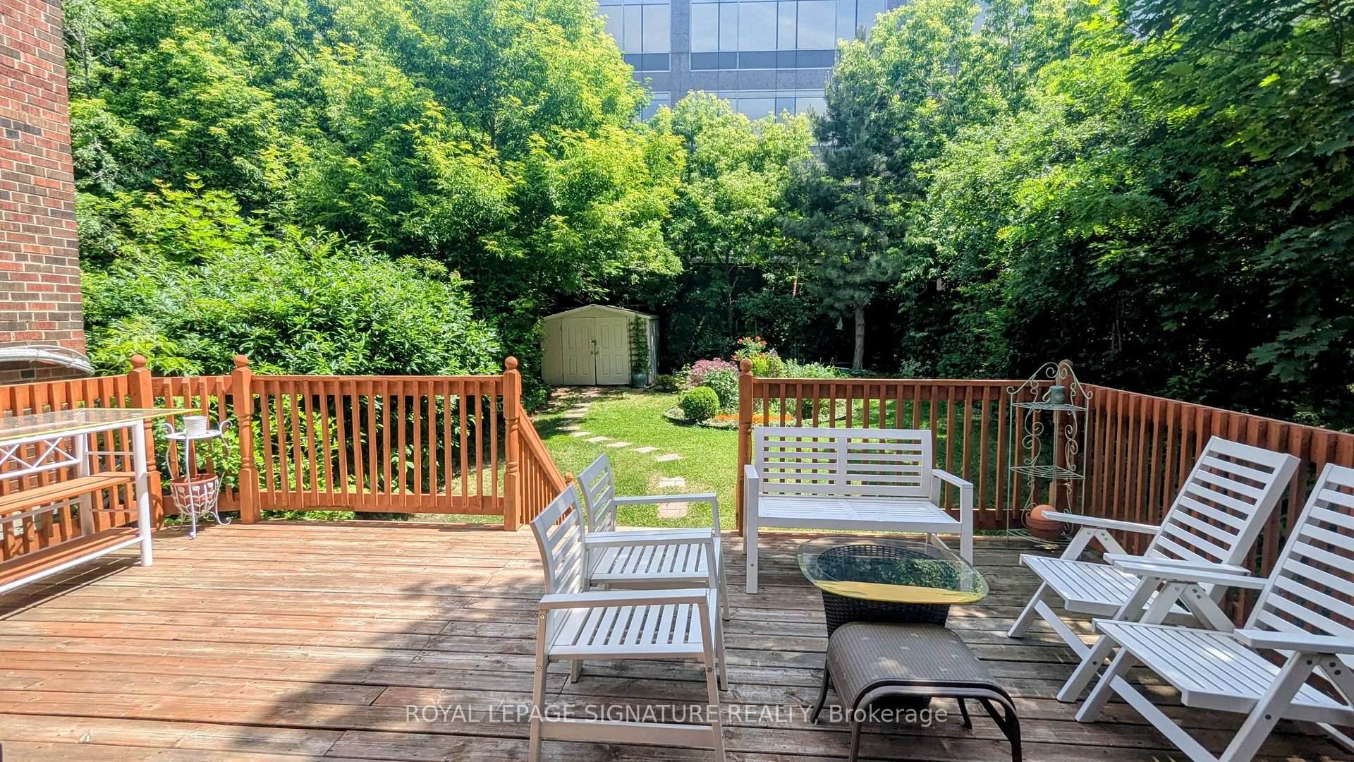 Photo 30 of 23 Lorindale Avenue, Toronto, Lawrence Park North — HOMEH