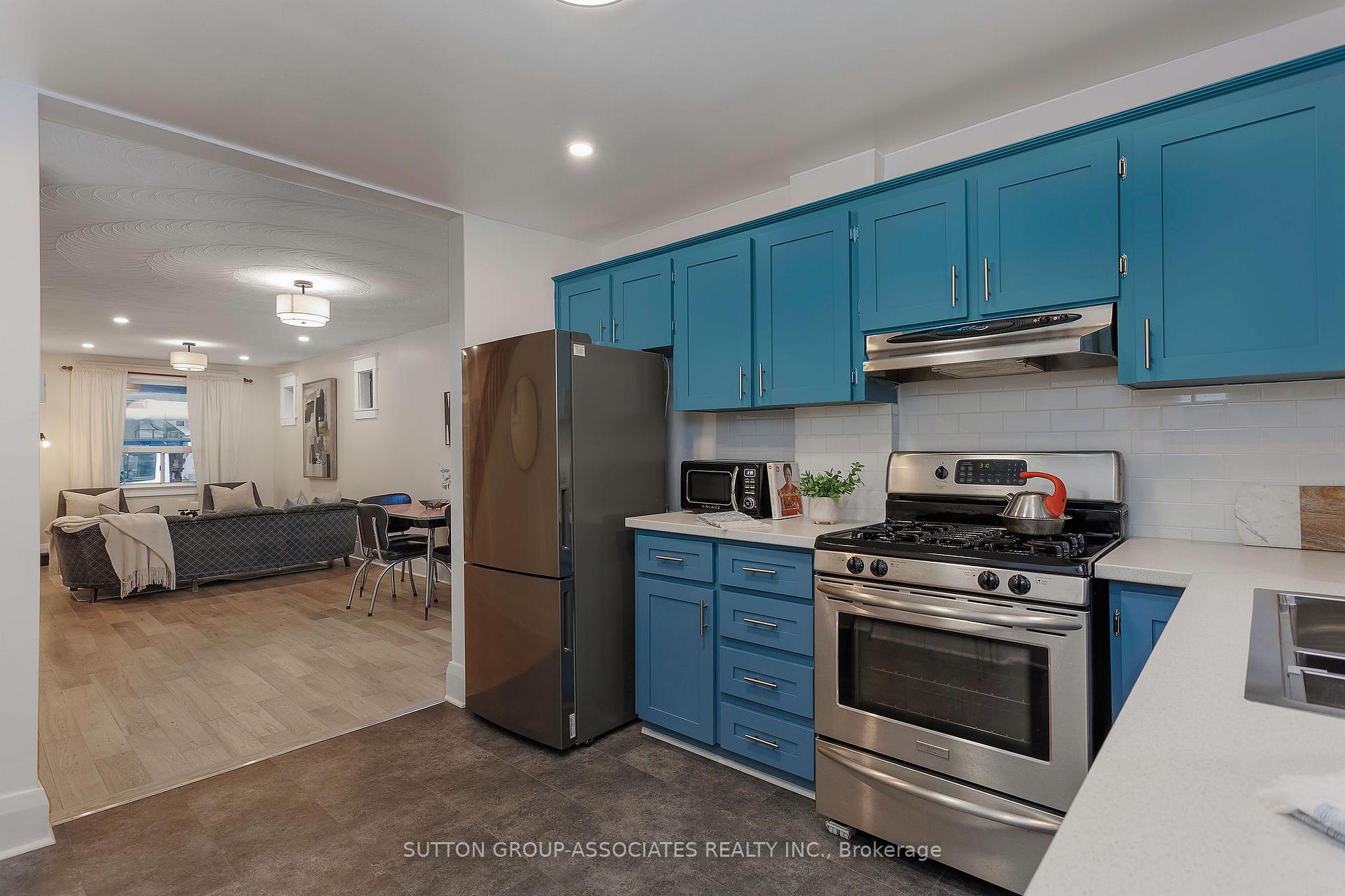 Photo 16 of 131 Booth Avenue, Toronto, South Riverdale — HOMEH