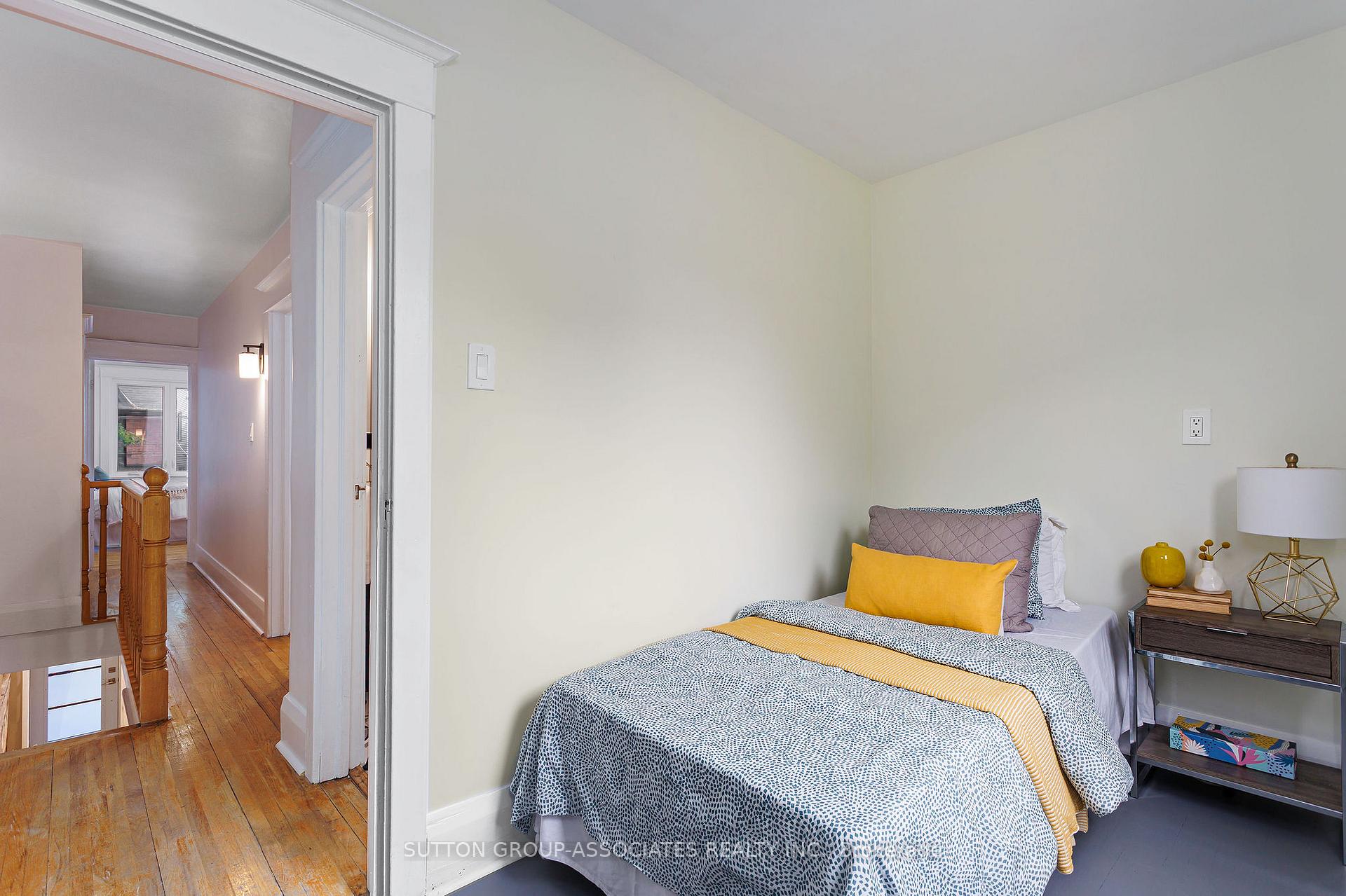 Photo 25 of 131 Booth Avenue, Toronto, South Riverdale — HOMEH
