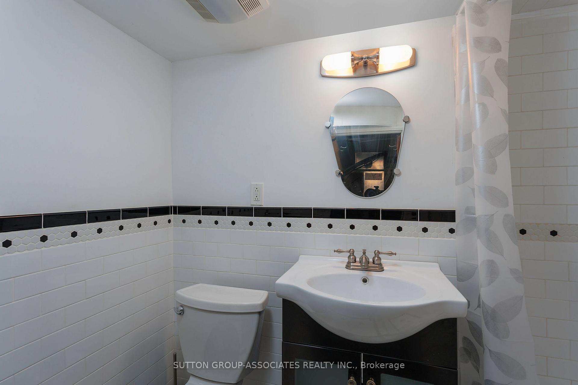 Photo 28 of 131 Booth Avenue, Toronto, South Riverdale — HOMEH
