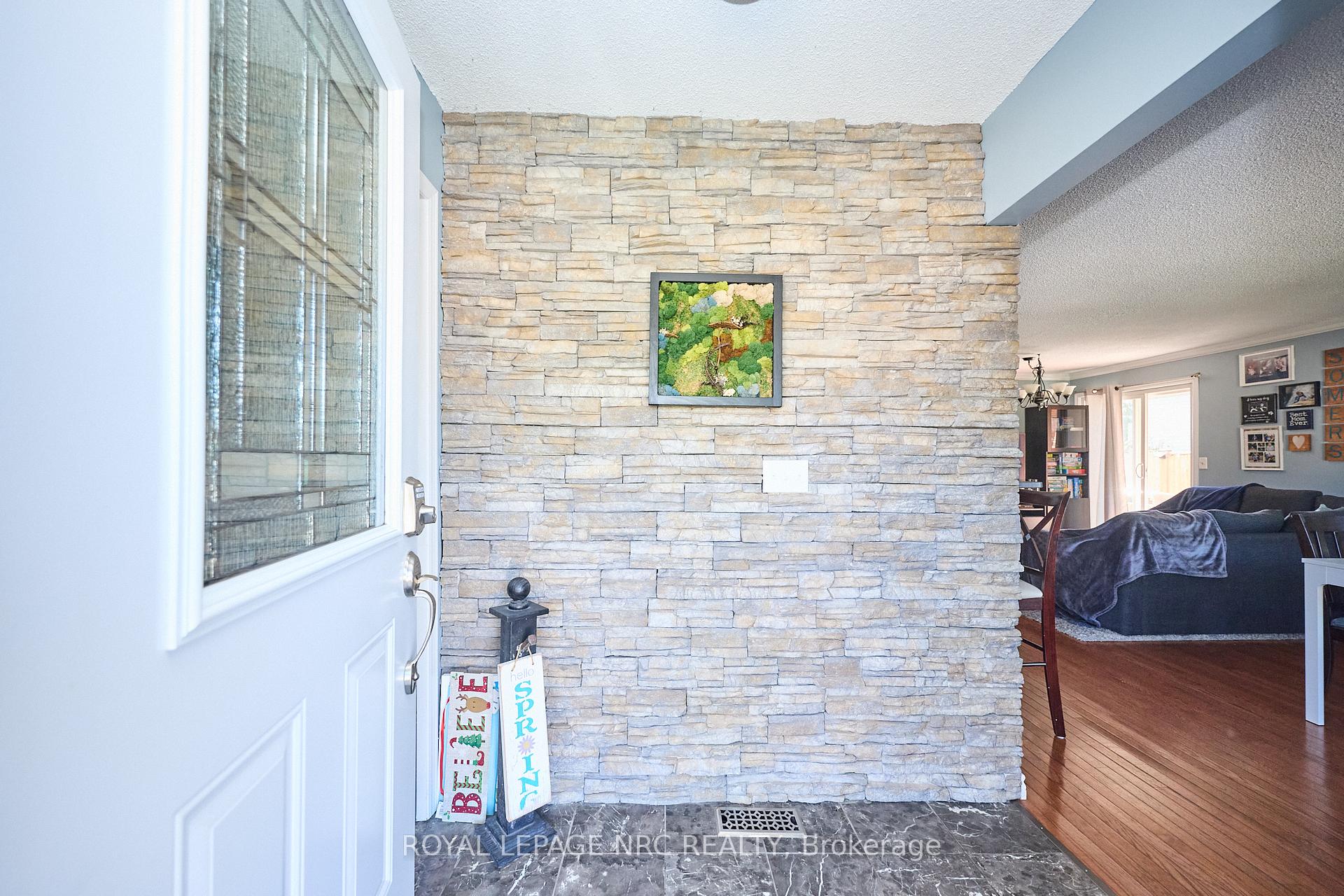 Photo 3 of 4 Sentance Avenue, Thorold, Confederation Heights — HOMEH