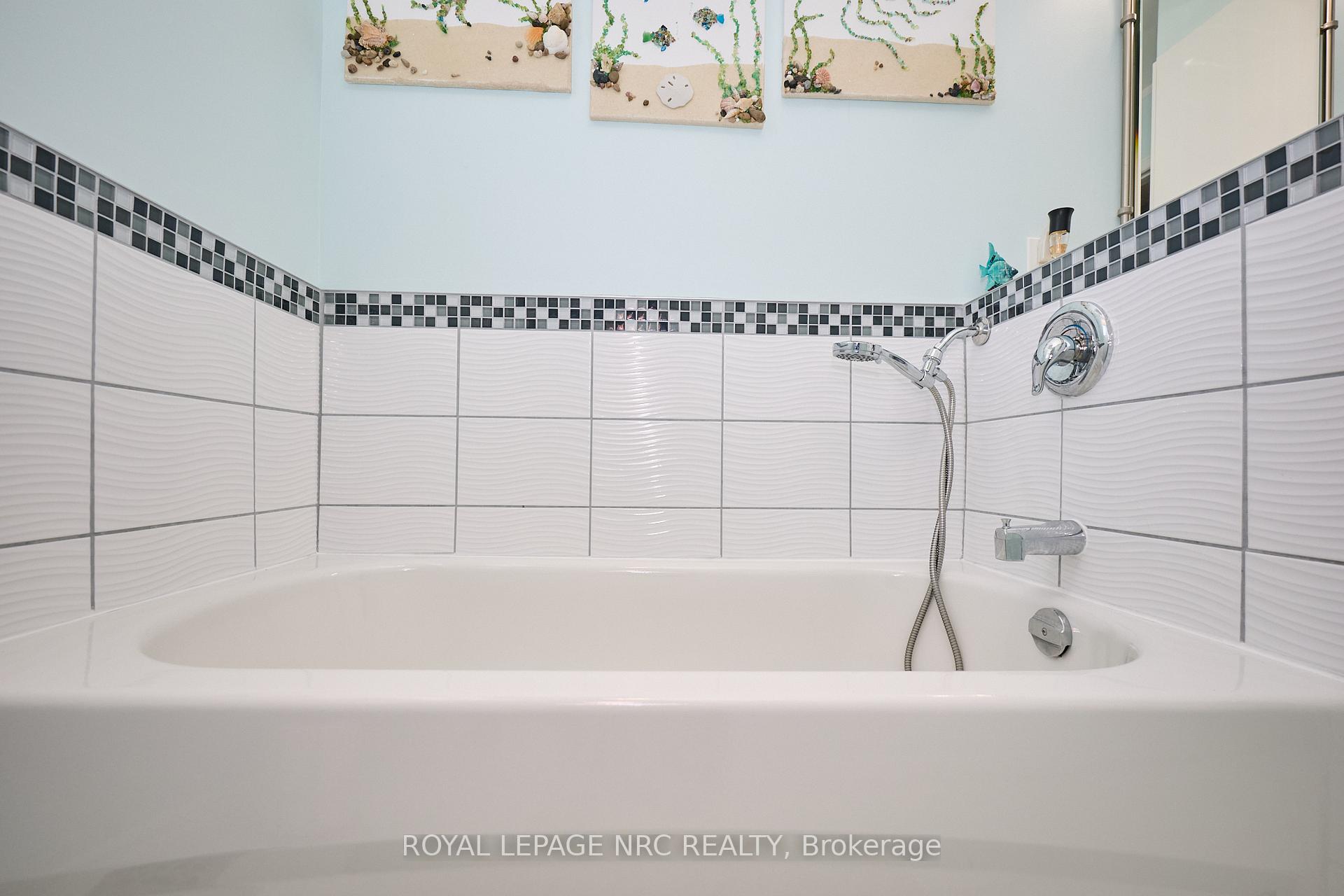 Photo 23 of 4 Sentance Avenue, Thorold, Confederation Heights — HOMEH