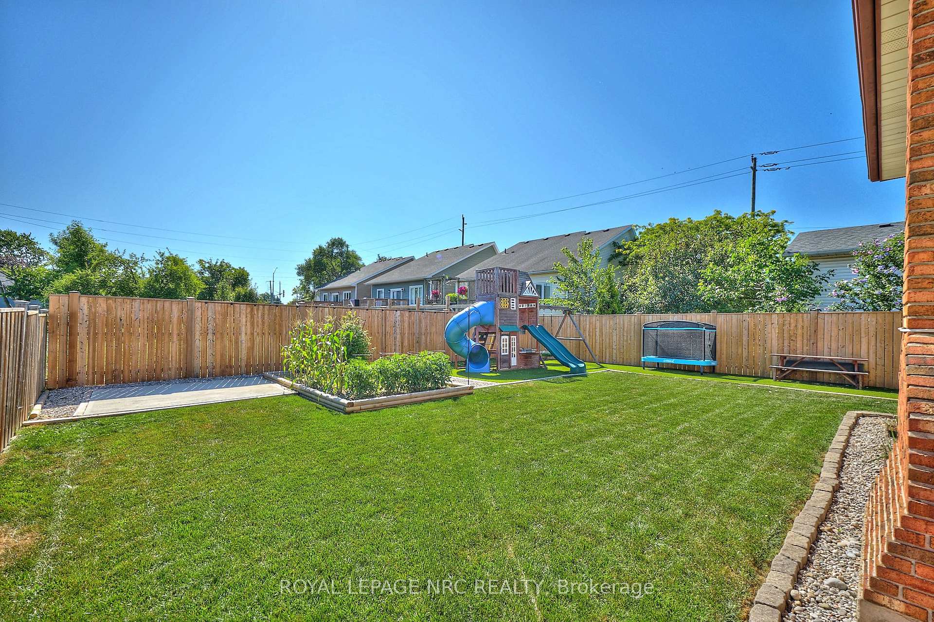Photo 36 of 4 Sentance Avenue, Thorold, Confederation Heights — HOMEH
