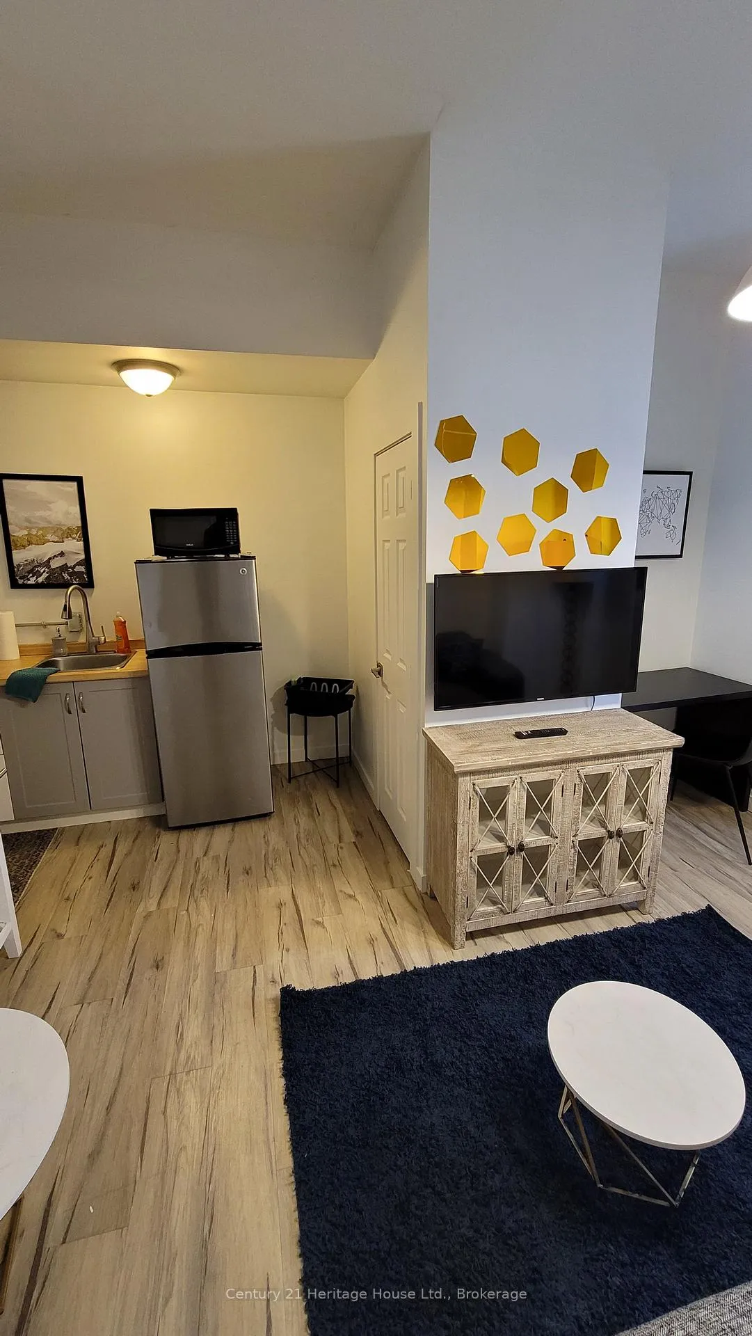 Photo 2 of Unit 1, 212 Wilson Street, Hamilton, Landsdale — HOMEH