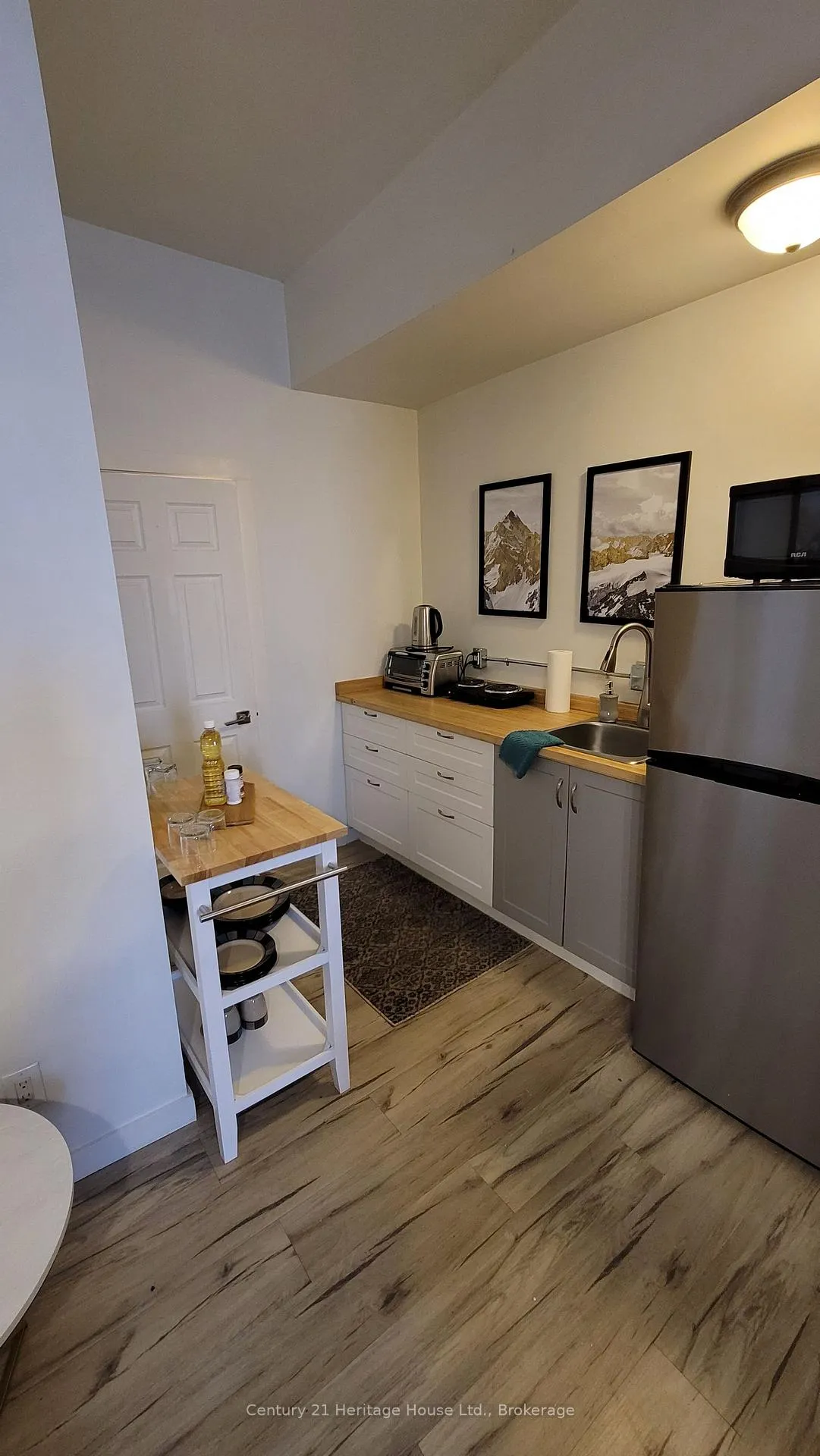 Photo 6 of Unit 1, 212 Wilson Street, Hamilton, Landsdale — HOMEH