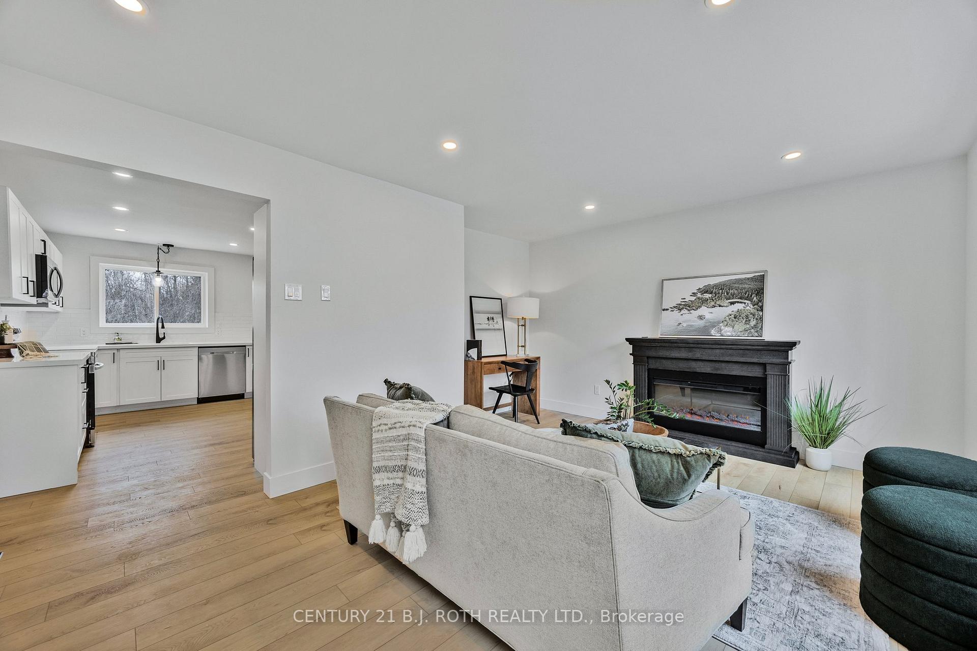 Photo 11 of 185 Silver Birch Crescent, Tay, Port McNicoll — HOMEH