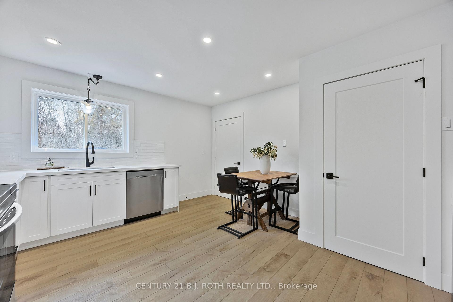 Photo 16 of 185 Silver Birch Crescent, Tay, Port McNicoll — HOMEH