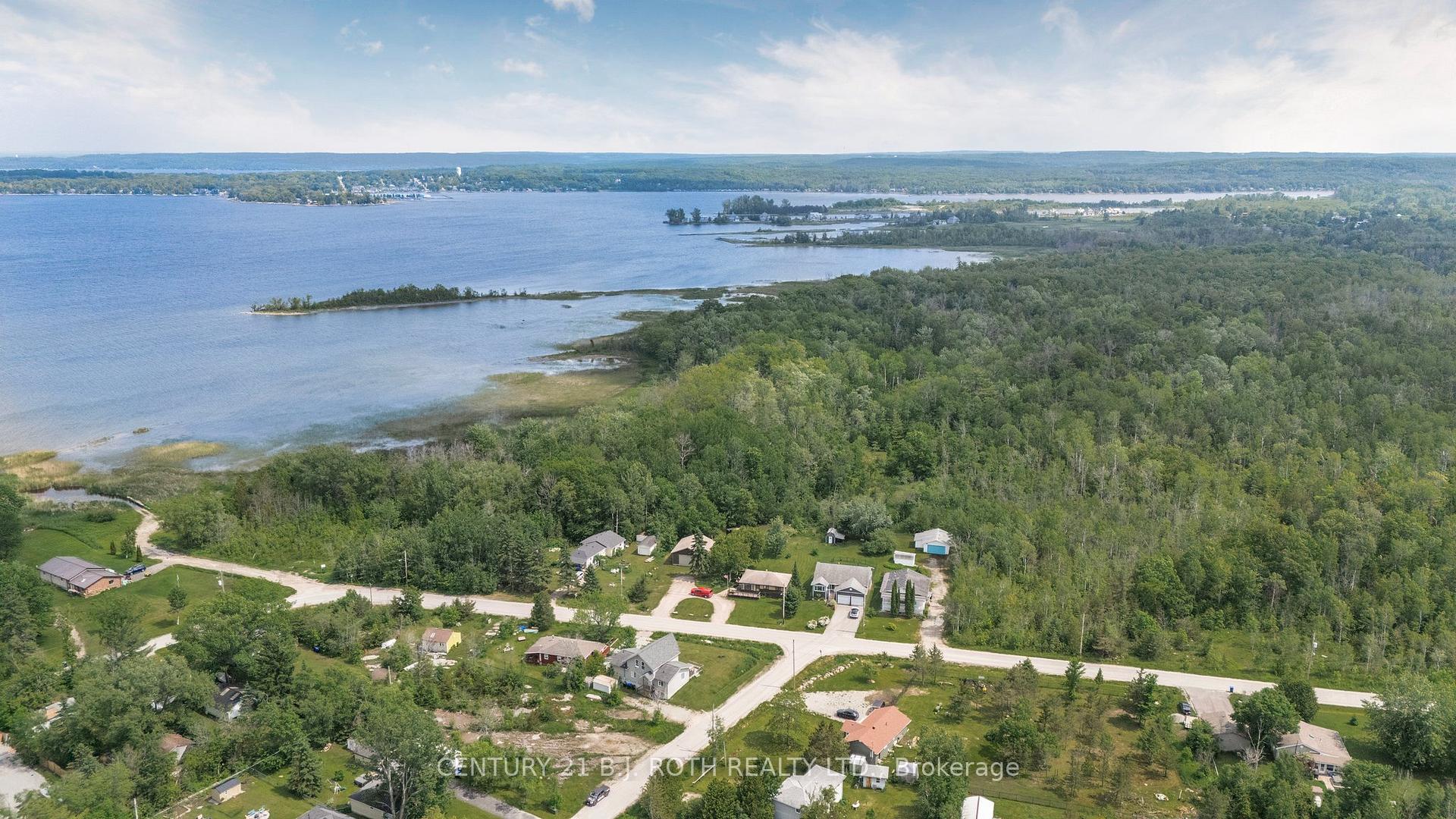 Photo 36 of 185 Silver Birch Crescent, Tay, Port McNicoll — HOMEH