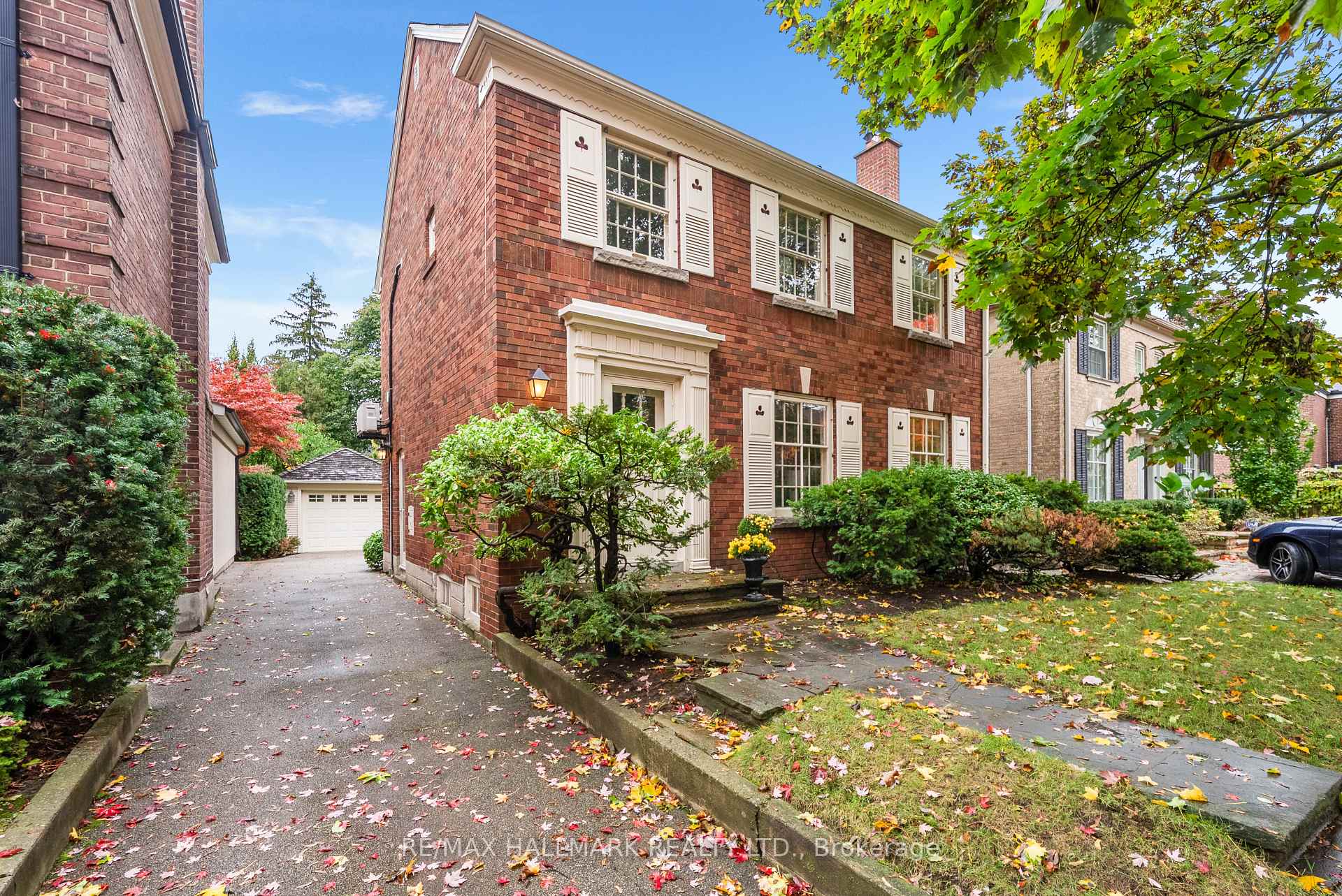 Photo 2 of 135 Mona Drive, Toronto, Lawrence Park South — HOMEH