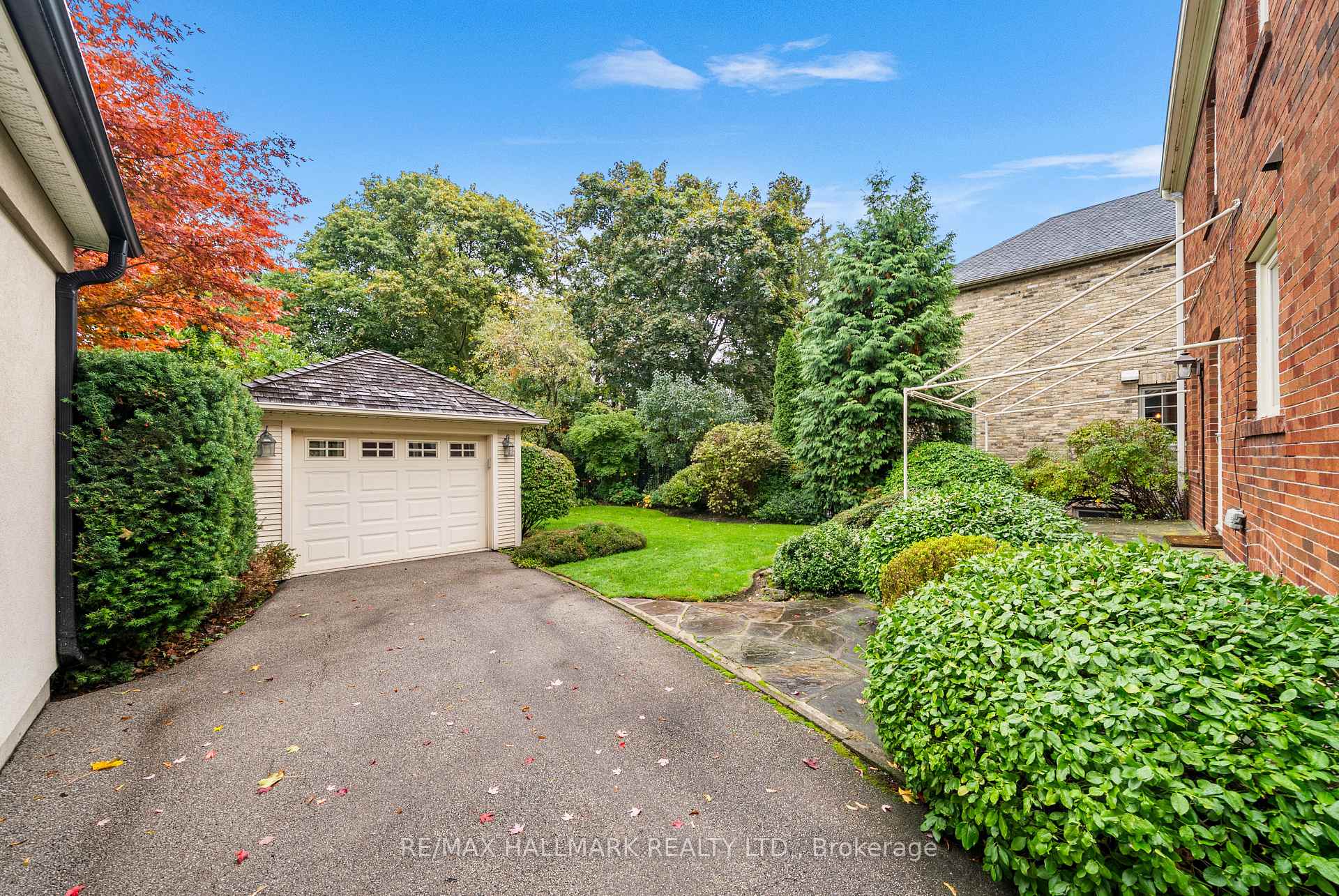Photo 27 of 135 Mona Drive, Toronto, Lawrence Park South — HOMEH