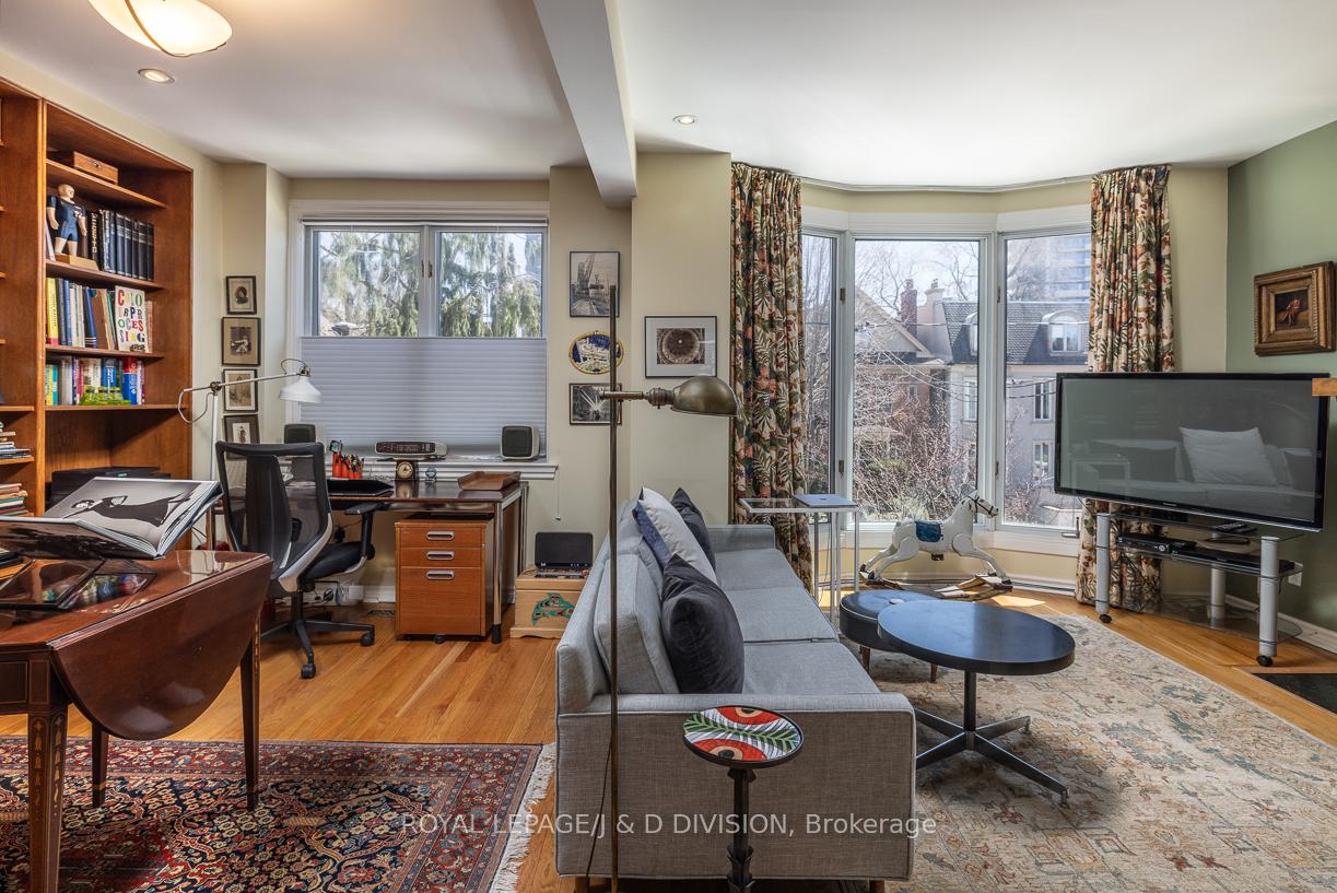 Photo 18 of 26 Chicora Avenue, Toronto, The Annex — HOMEH