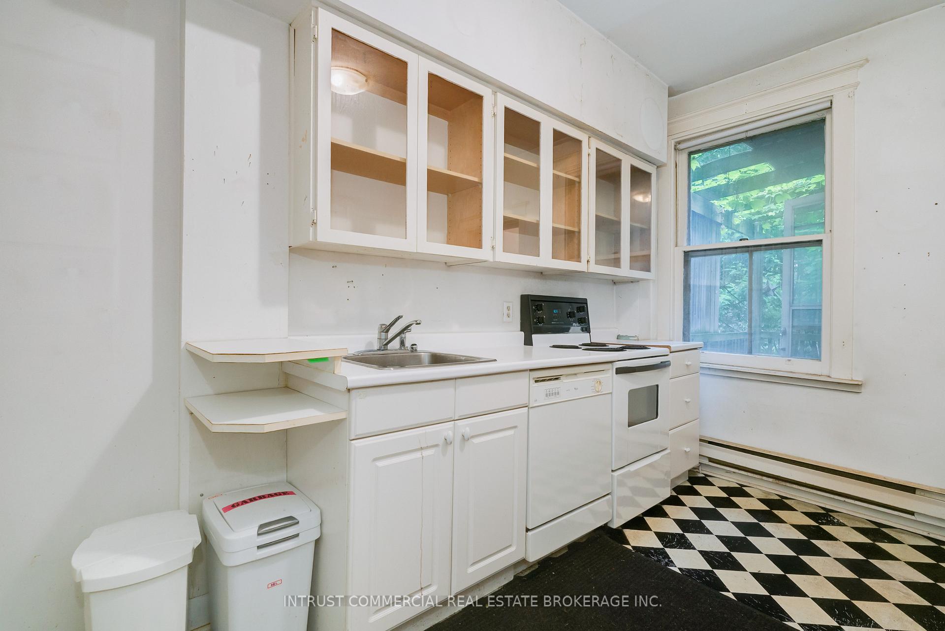 Photo 11 of 382 Spadina Road, Toronto, Forest Hill South — HOMEH