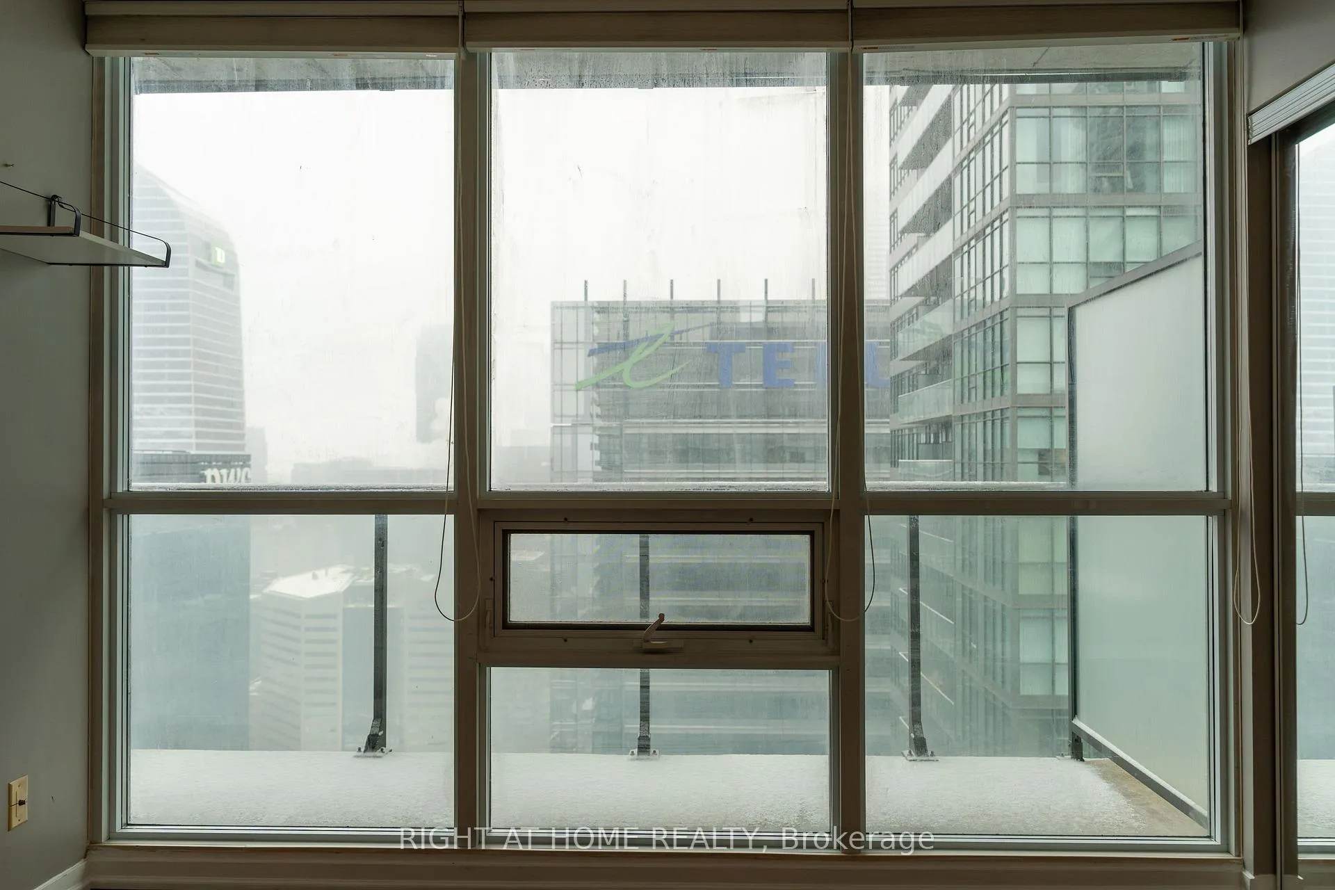 Photo 16 of Unit 3703, 55 Bremner Boulevard, Toronto, Waterfront Communities — HOMEH
