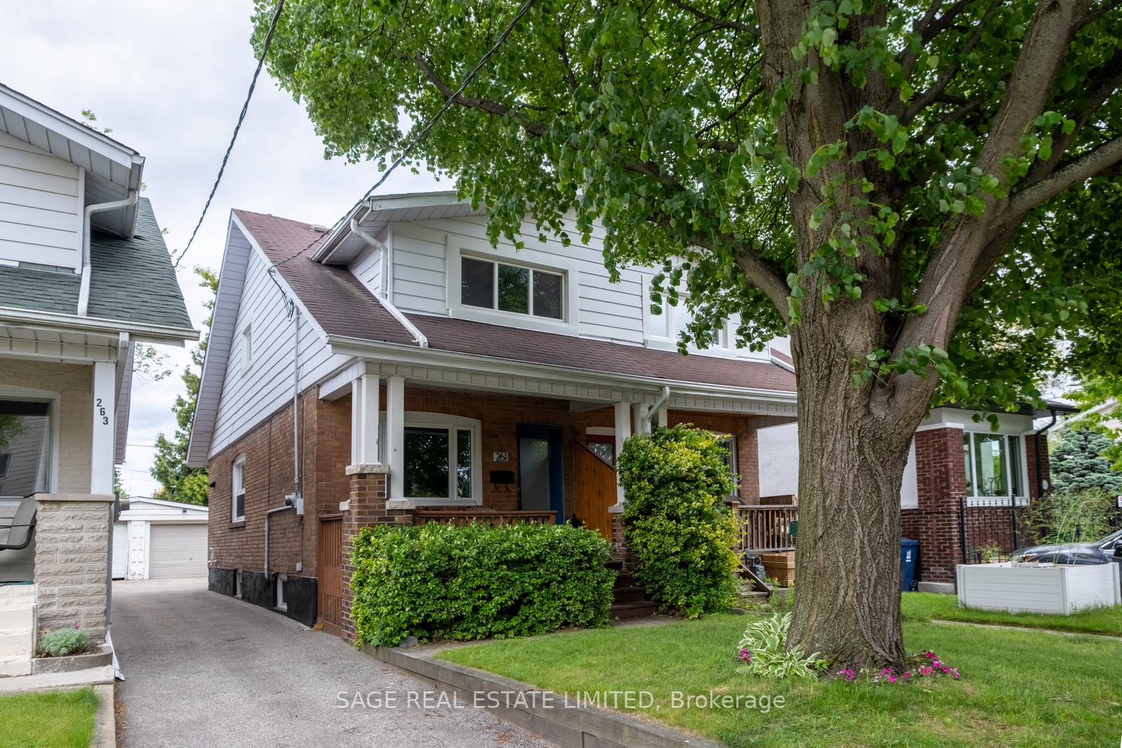 Photo 16 of 261 Monarch Park Avenue, Toronto, Danforth Village-East York — HOMEH
