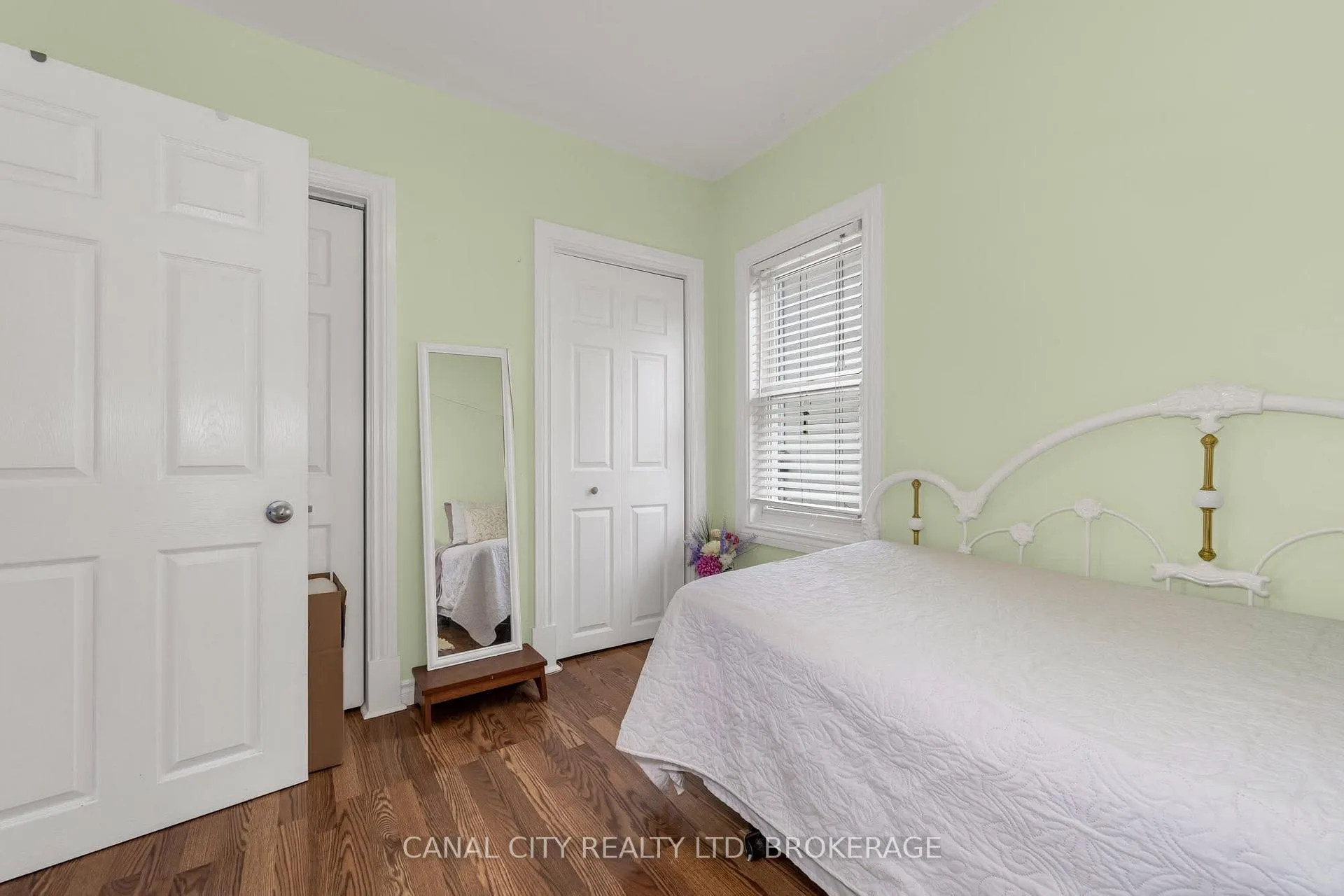 Photo 11 of 51 Pine Street S, Thorold, Thorold Downtown — HOMEH
