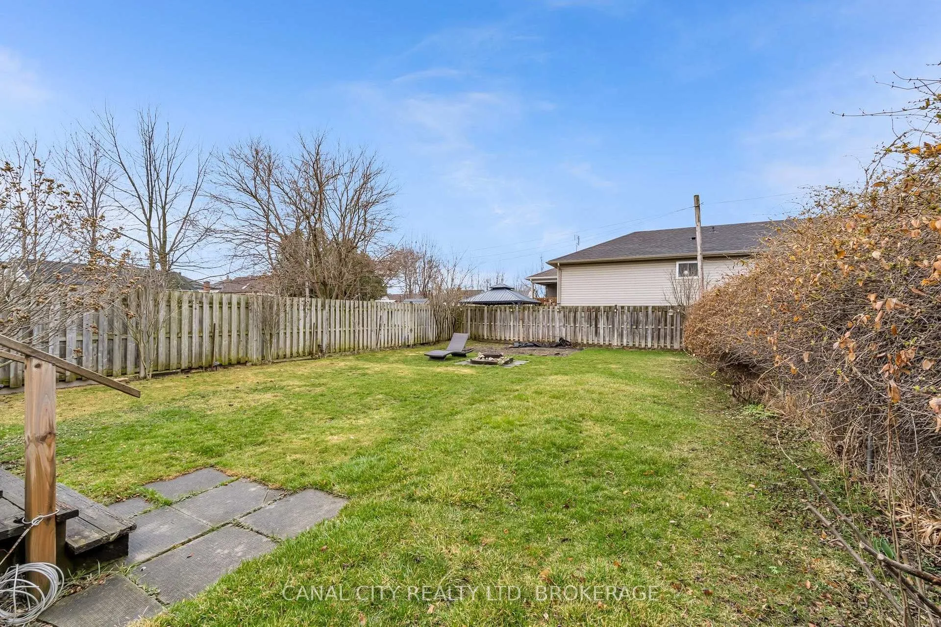 Photo 22 of 51 Pine Street S, Thorold, Thorold Downtown — HOMEH