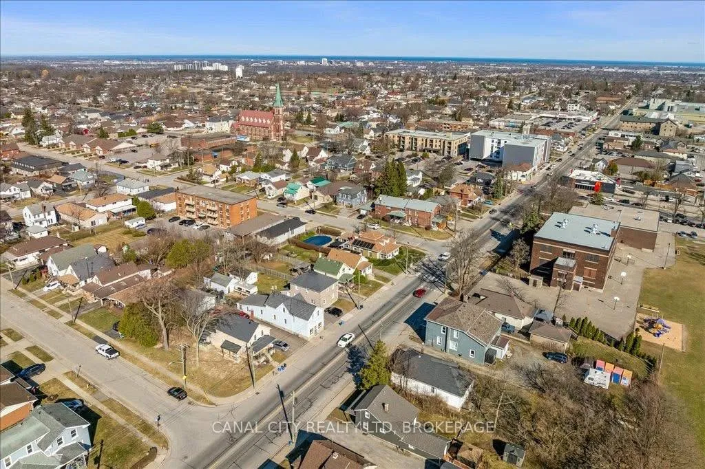 Photo 25 of 51 Pine Street S, Thorold, Thorold Downtown — HOMEH