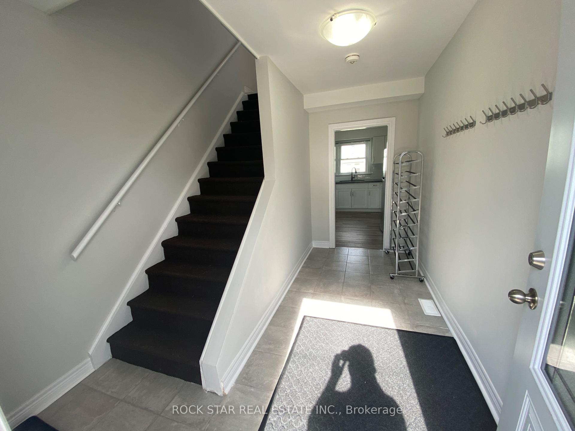 Photo 3 of 24 King Street, Thorold, Thorold Downtown — HOMEH