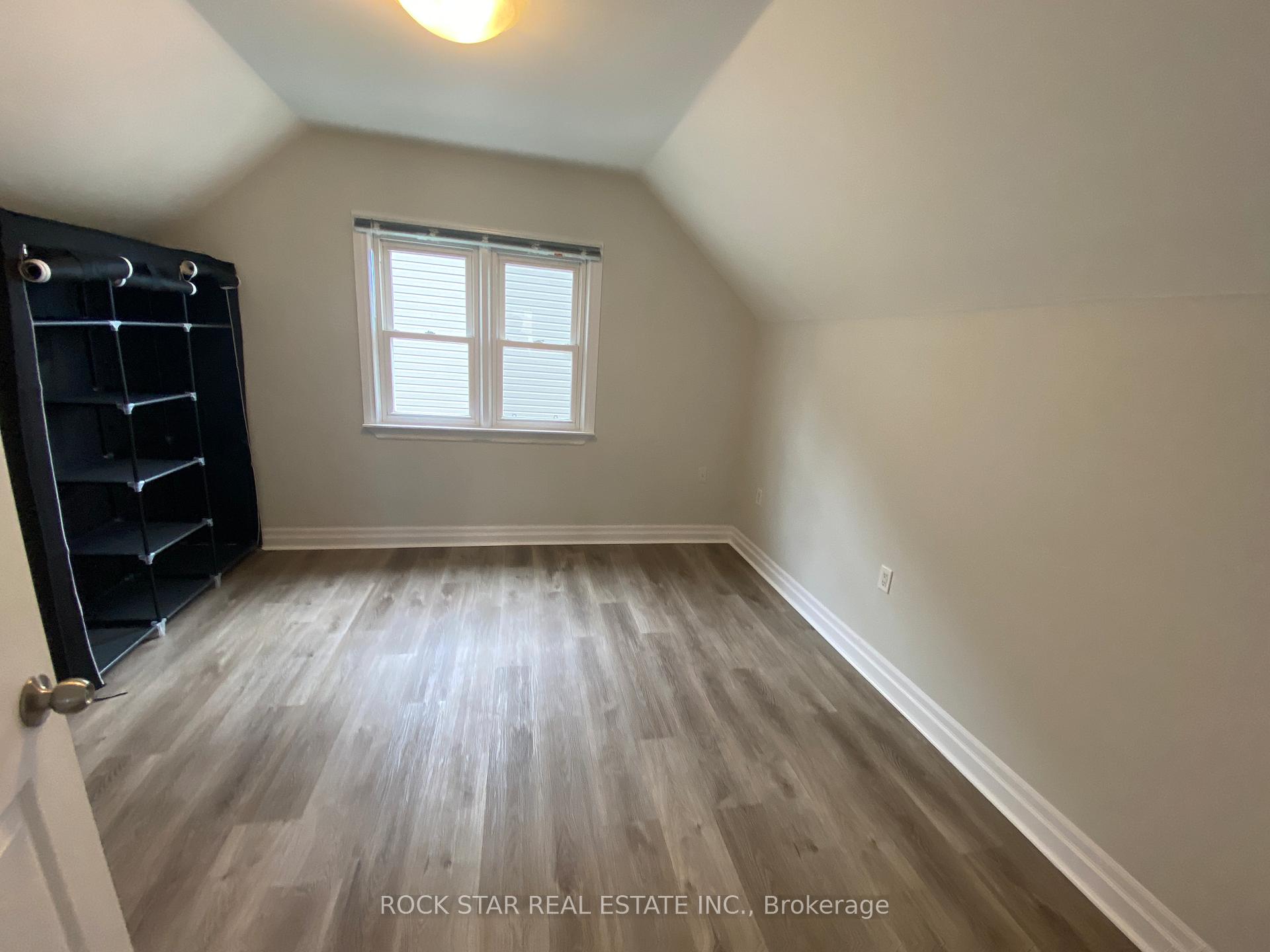 Photo 23 of 24 King Street, Thorold, Thorold Downtown — HOMEH