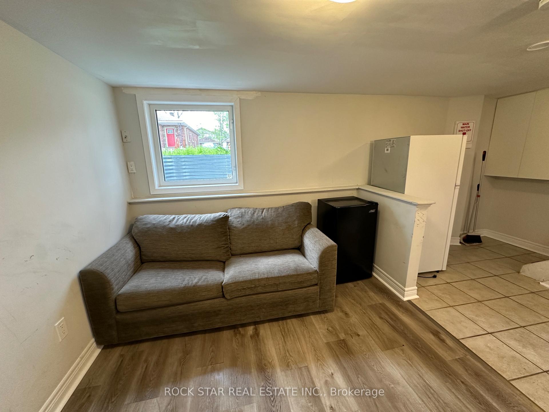 Photo 30 of 24 King Street, Thorold, Thorold Downtown — HOMEH