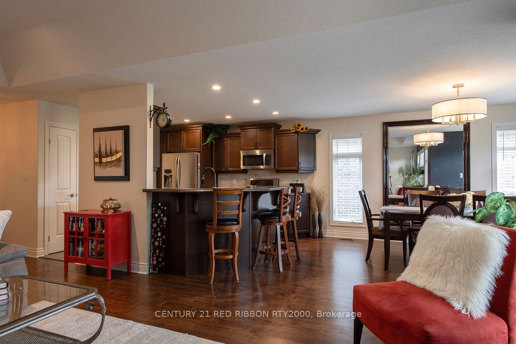 Photo 6 of 396 MacDonald Street, Strathroy-Caradoc, NE — HOMEH