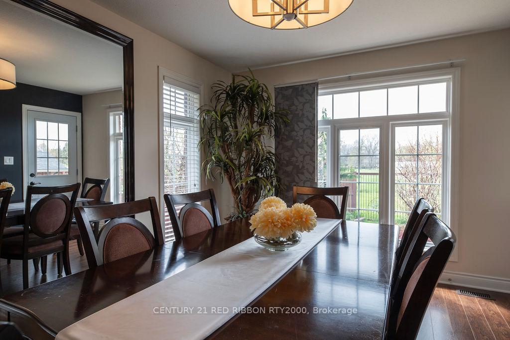 Photo 11 of 396 MacDonald Street, Strathroy-Caradoc, NE — HOMEH