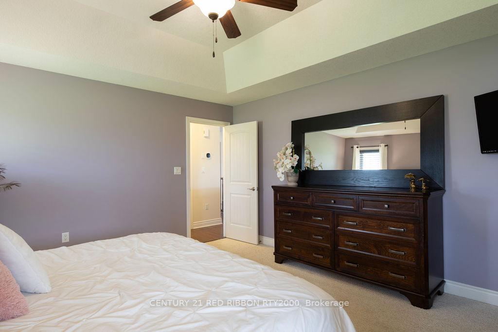 Photo 13 of 396 MacDonald Street, Strathroy-Caradoc, NE — HOMEH