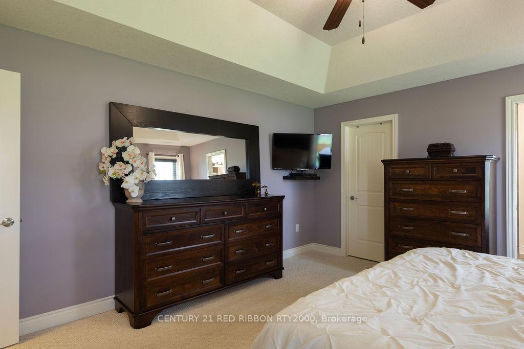 Photo 14 of 396 MacDonald Street, Strathroy-Caradoc, NE — HOMEH