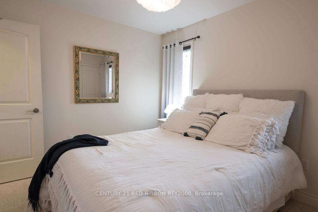 Photo 18 of 396 MacDonald Street, Strathroy-Caradoc, NE — HOMEH