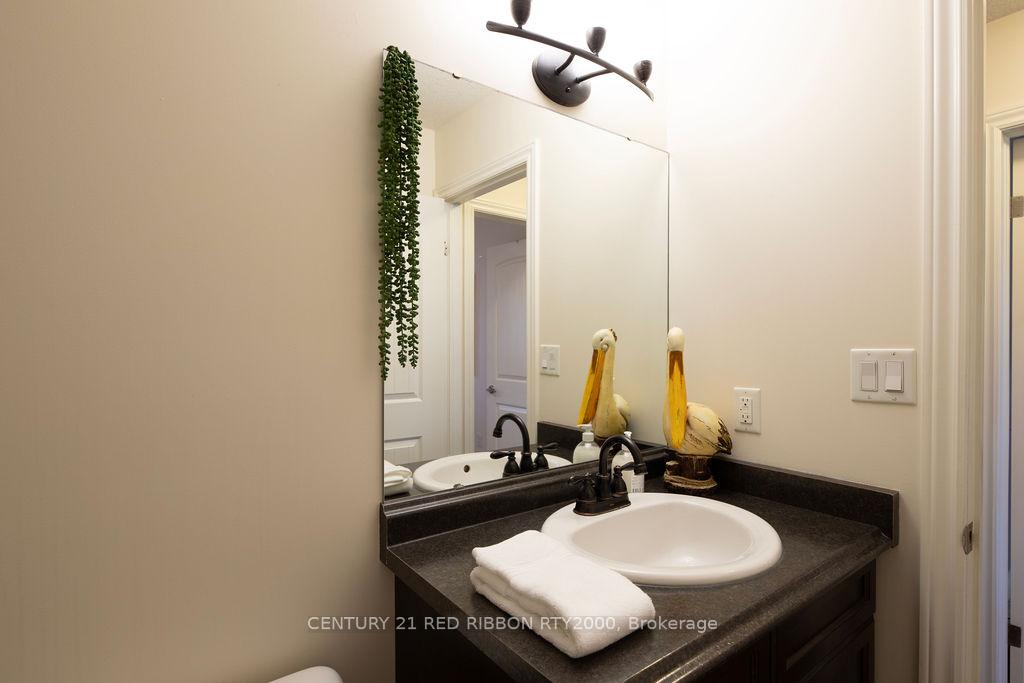Photo 23 of 396 MacDonald Street, Strathroy-Caradoc, NE — HOMEH